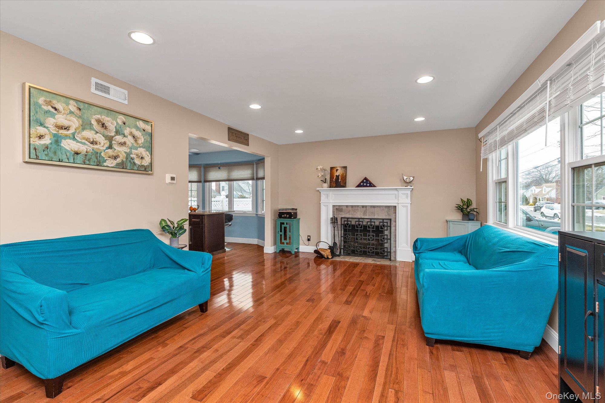 #3 photo, 227 Concord Avenue, West Hempstead , NY 11552