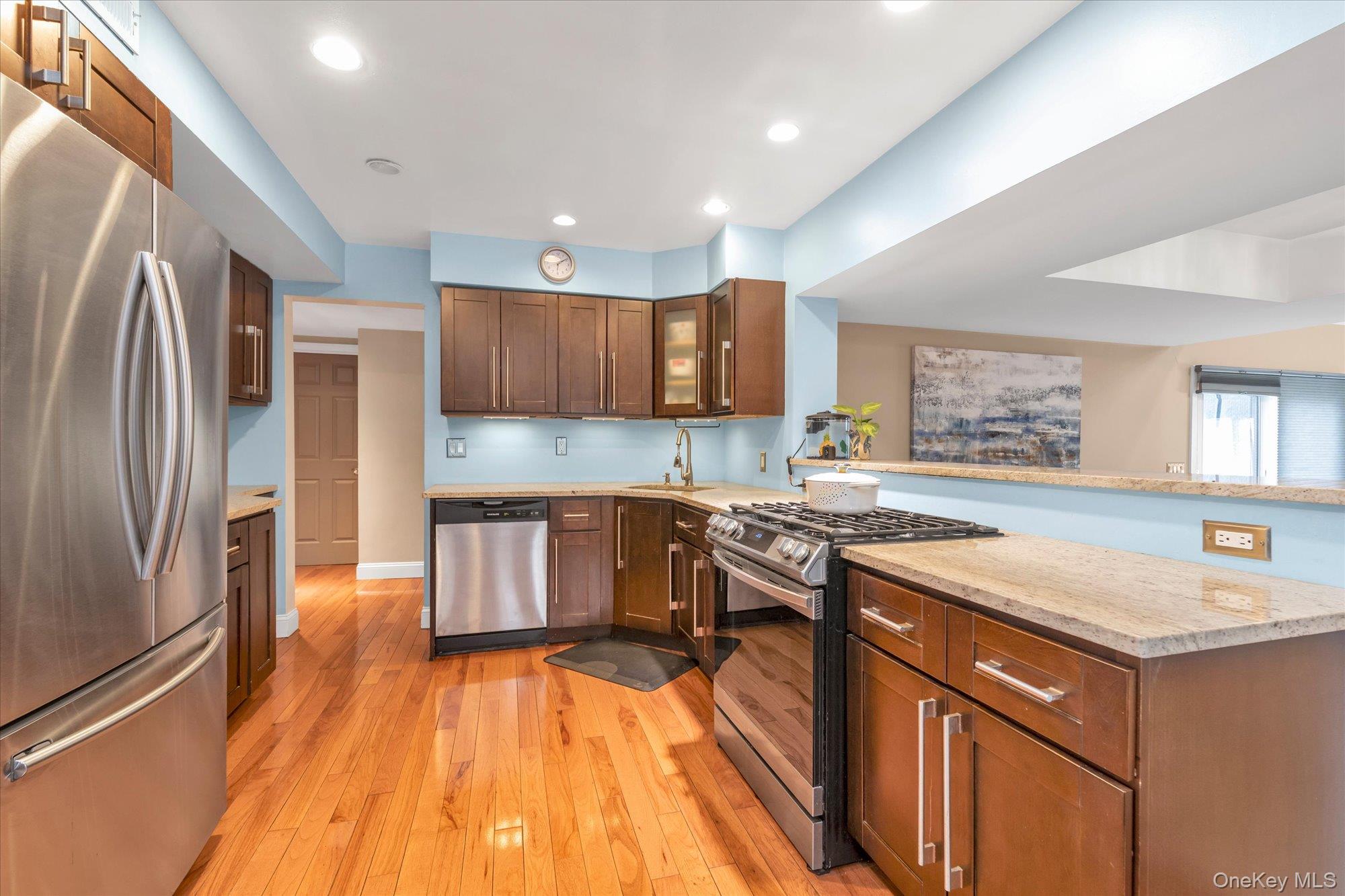 #5 photo, 227 Concord Avenue, West Hempstead , NY 11552