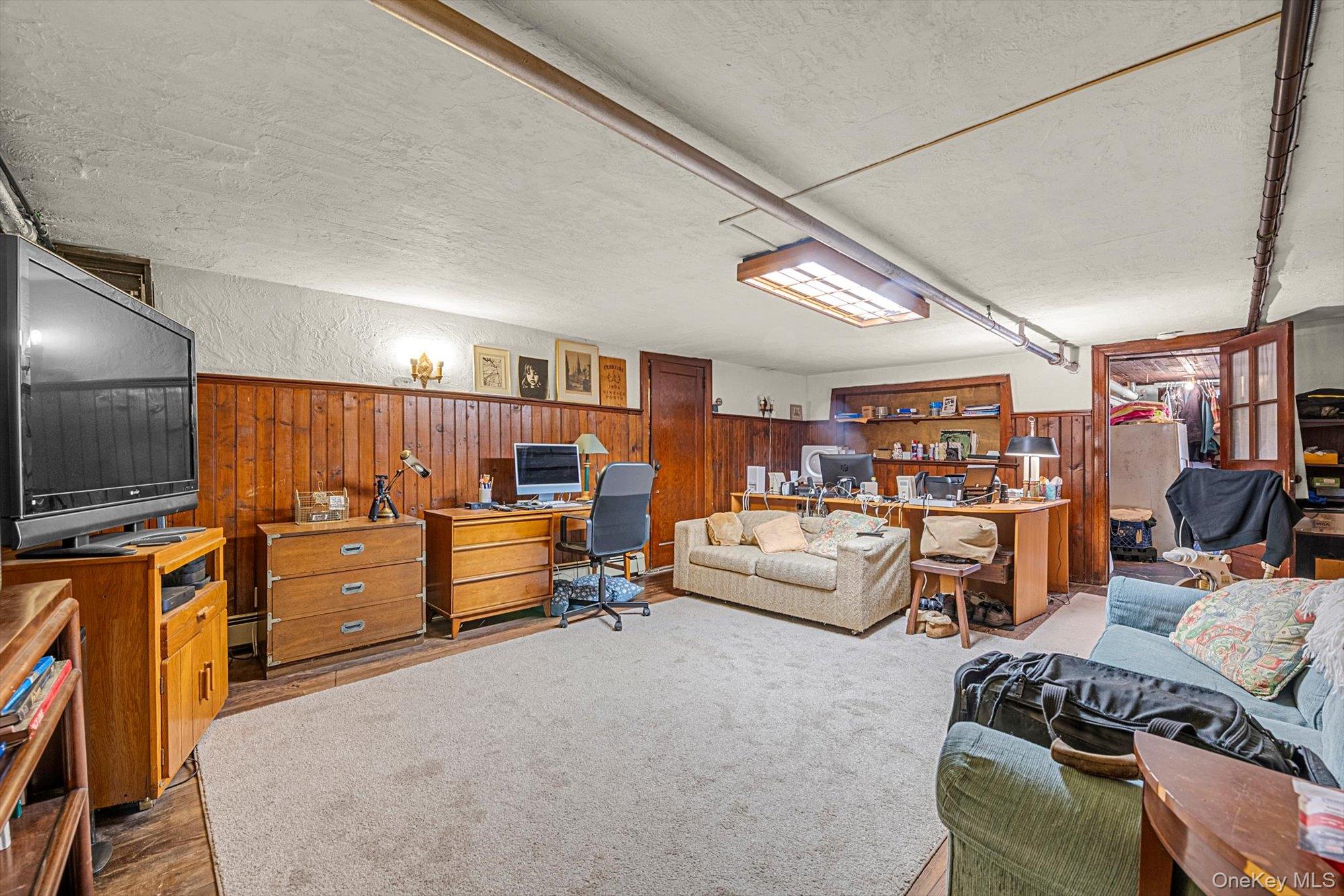 #15 photo, 157-10 46 Avenue, Flushing , NY 11355