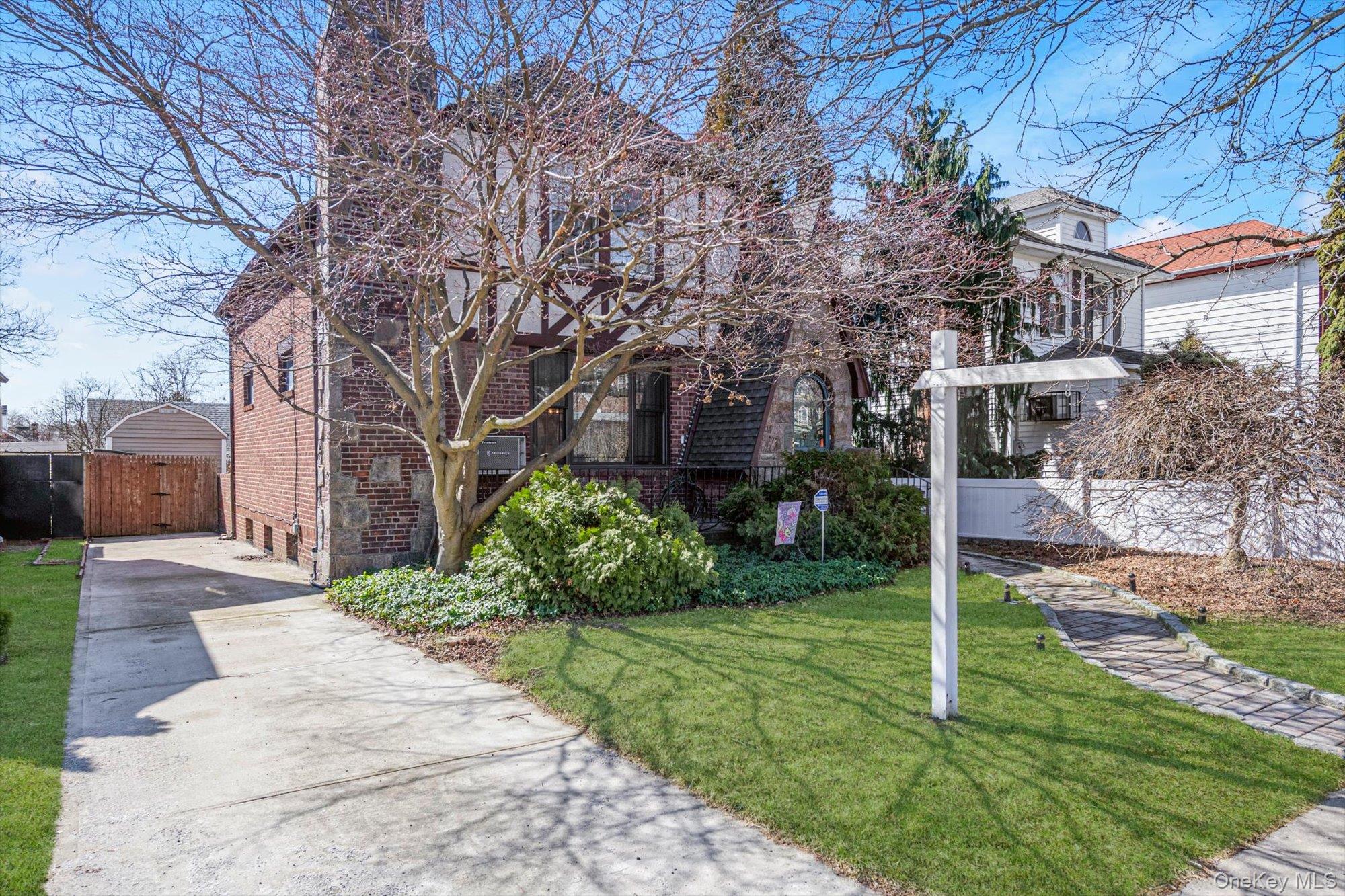 #2 photo, 157-10 46 Avenue, Flushing , NY 11355