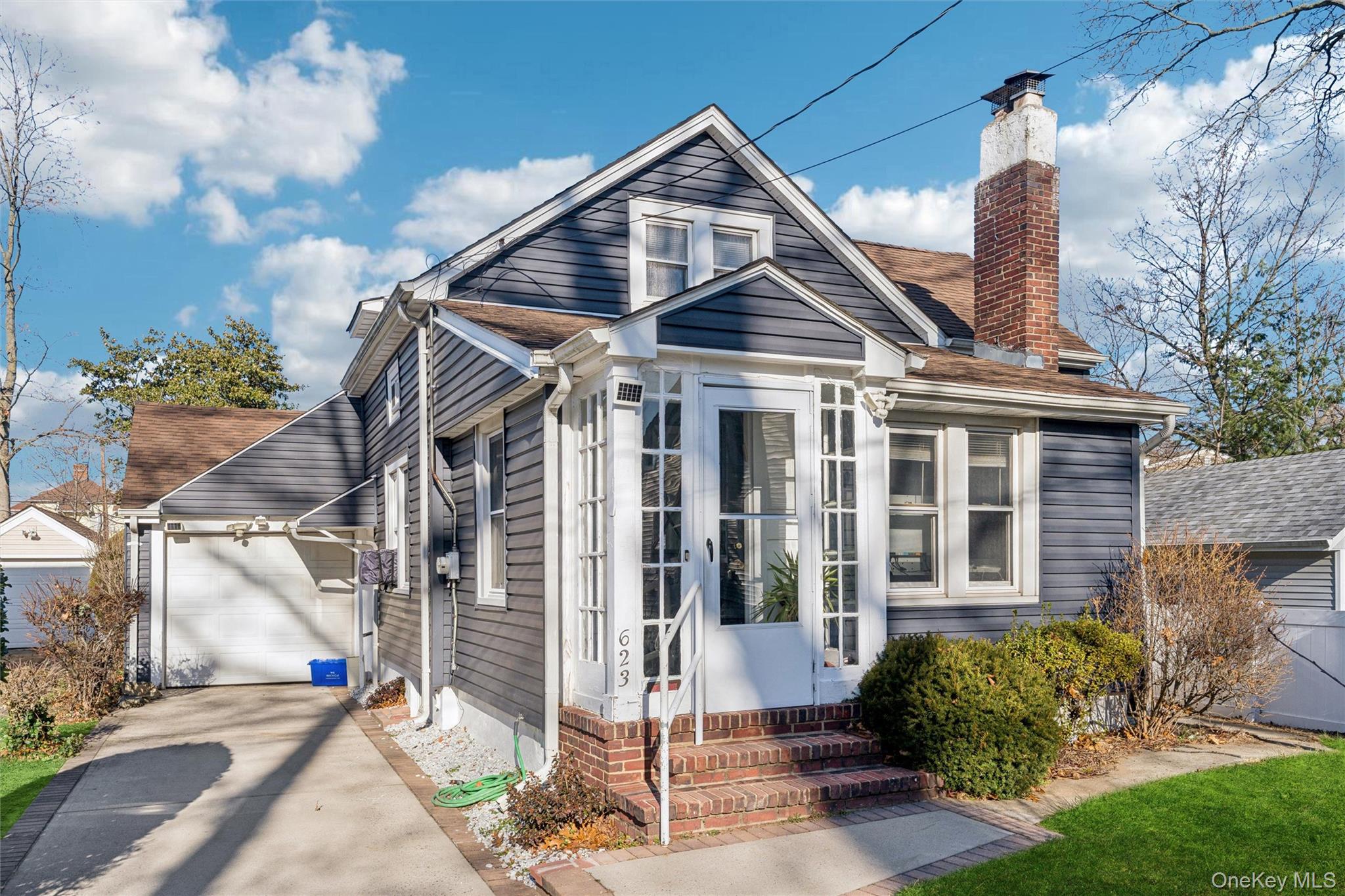 #1 photo, 623 Ashland Avenue, Нассау ‖ Baldwin , NY 11510