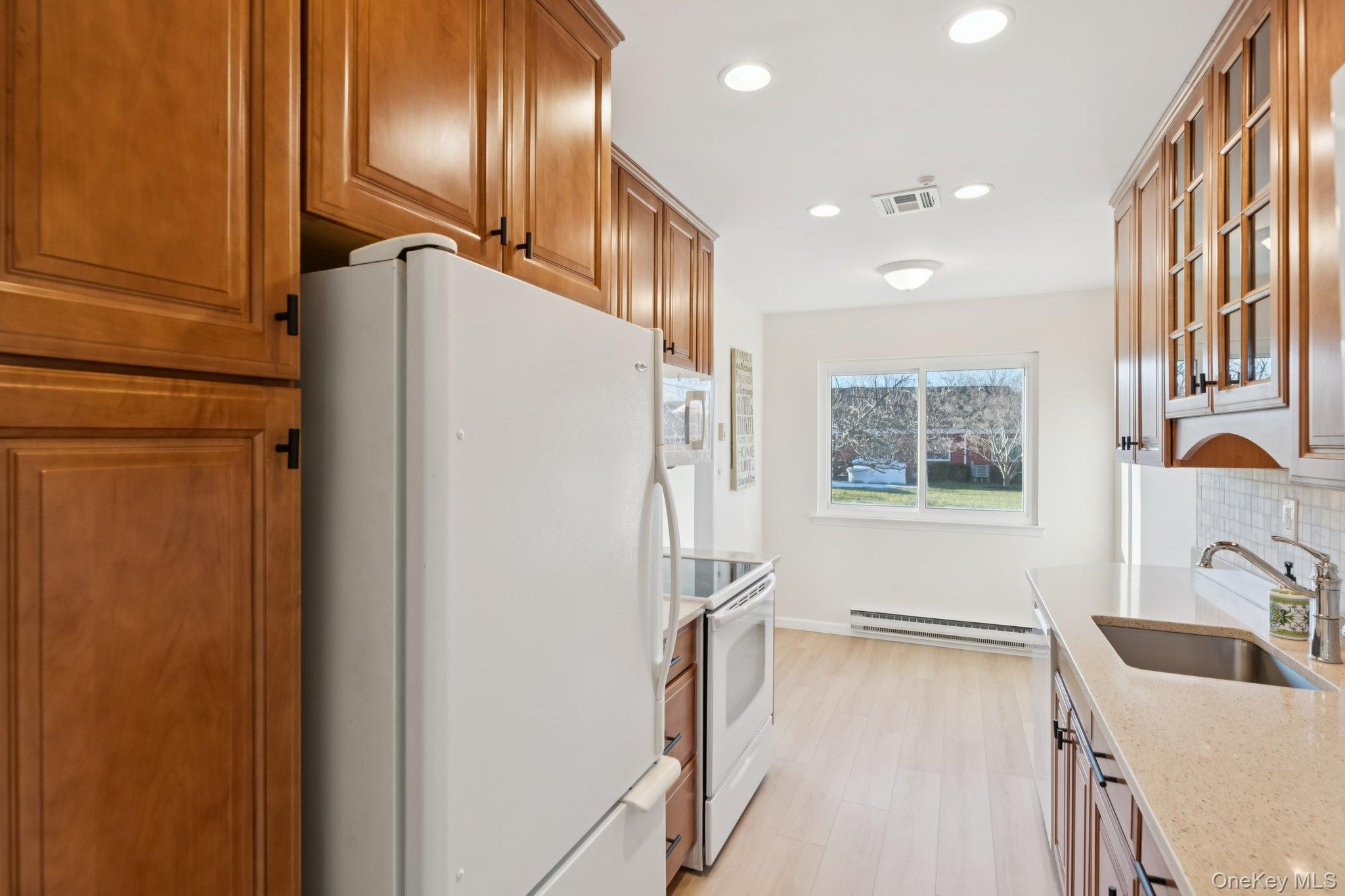 #13 photo, 908 Drew Drive, Saint James , NY 11780