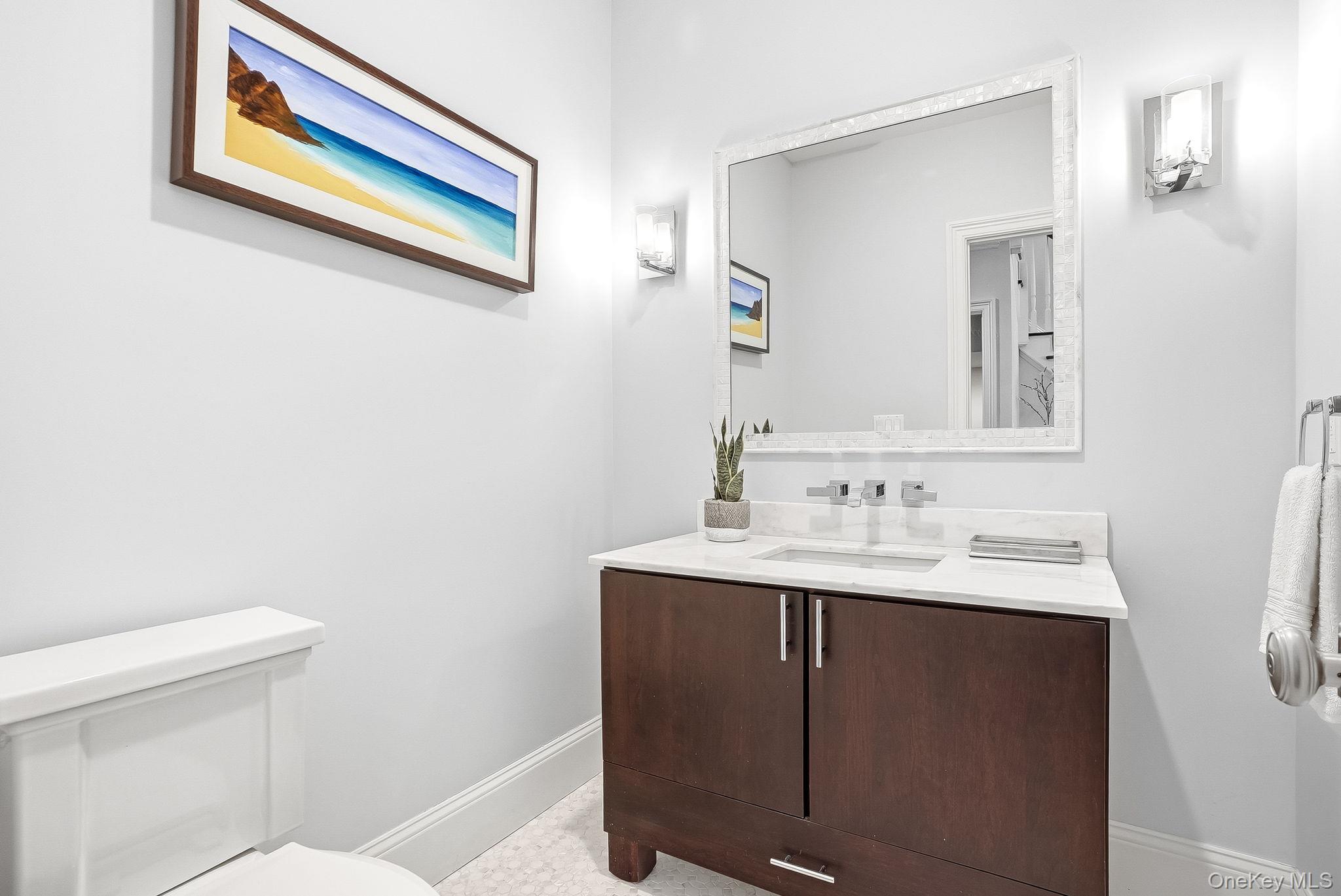 #11 photo, 8 Wakefield Road, Scarsdale , NY 10583