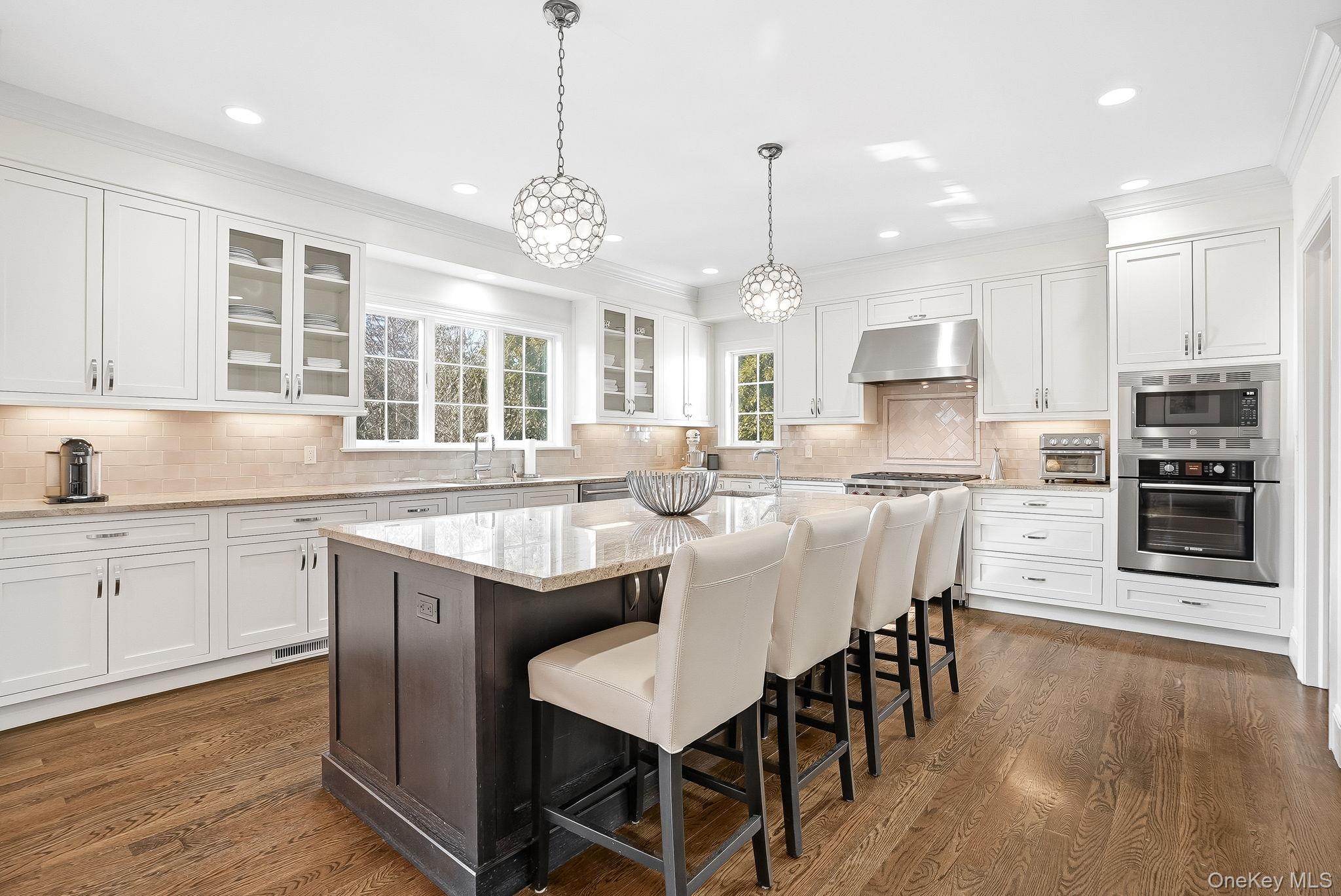 #5 photo, 8 Wakefield Road, Scarsdale , NY 10583