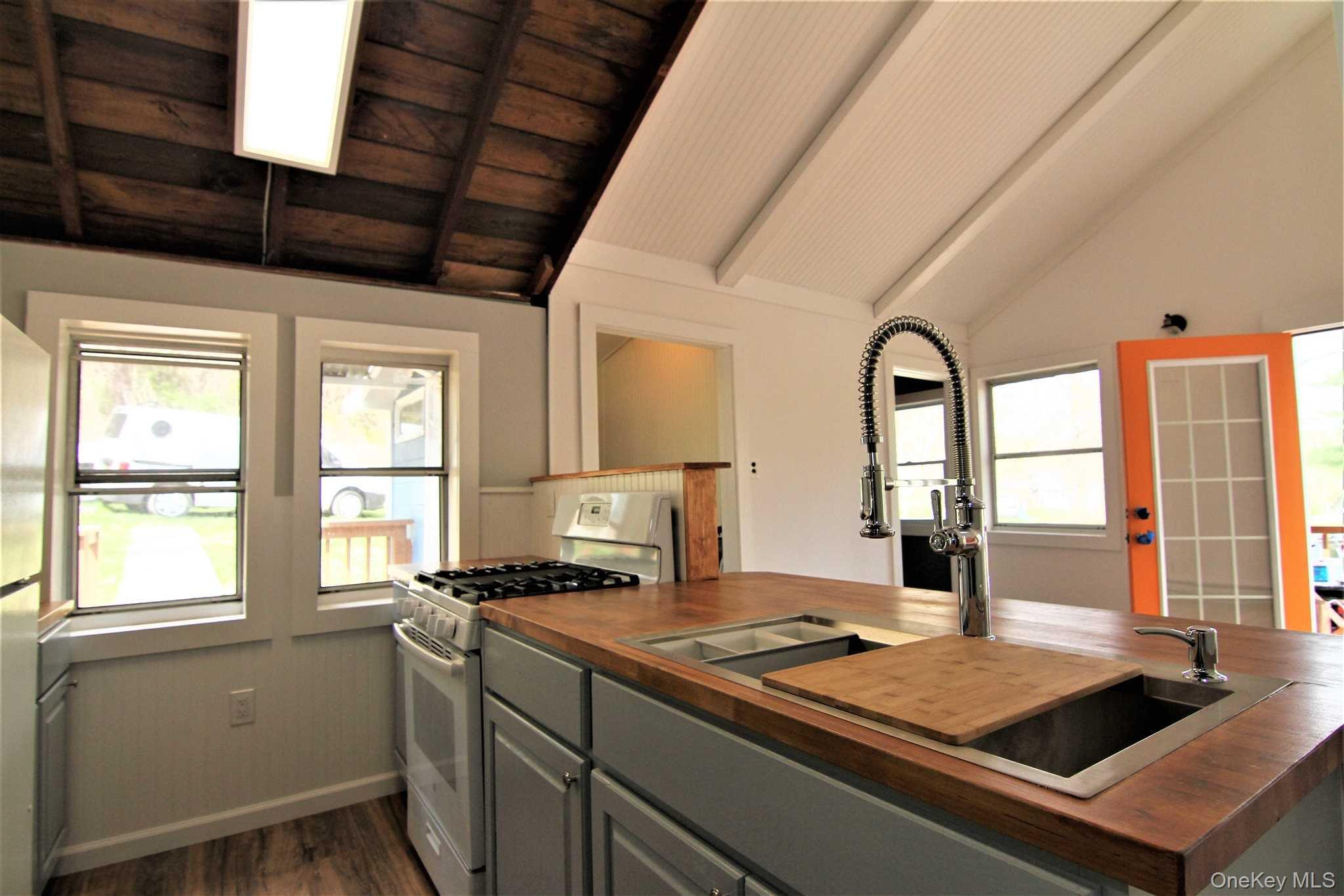 #12 photo, 71 MILLER Road, Hopewell Junction , NY 12533