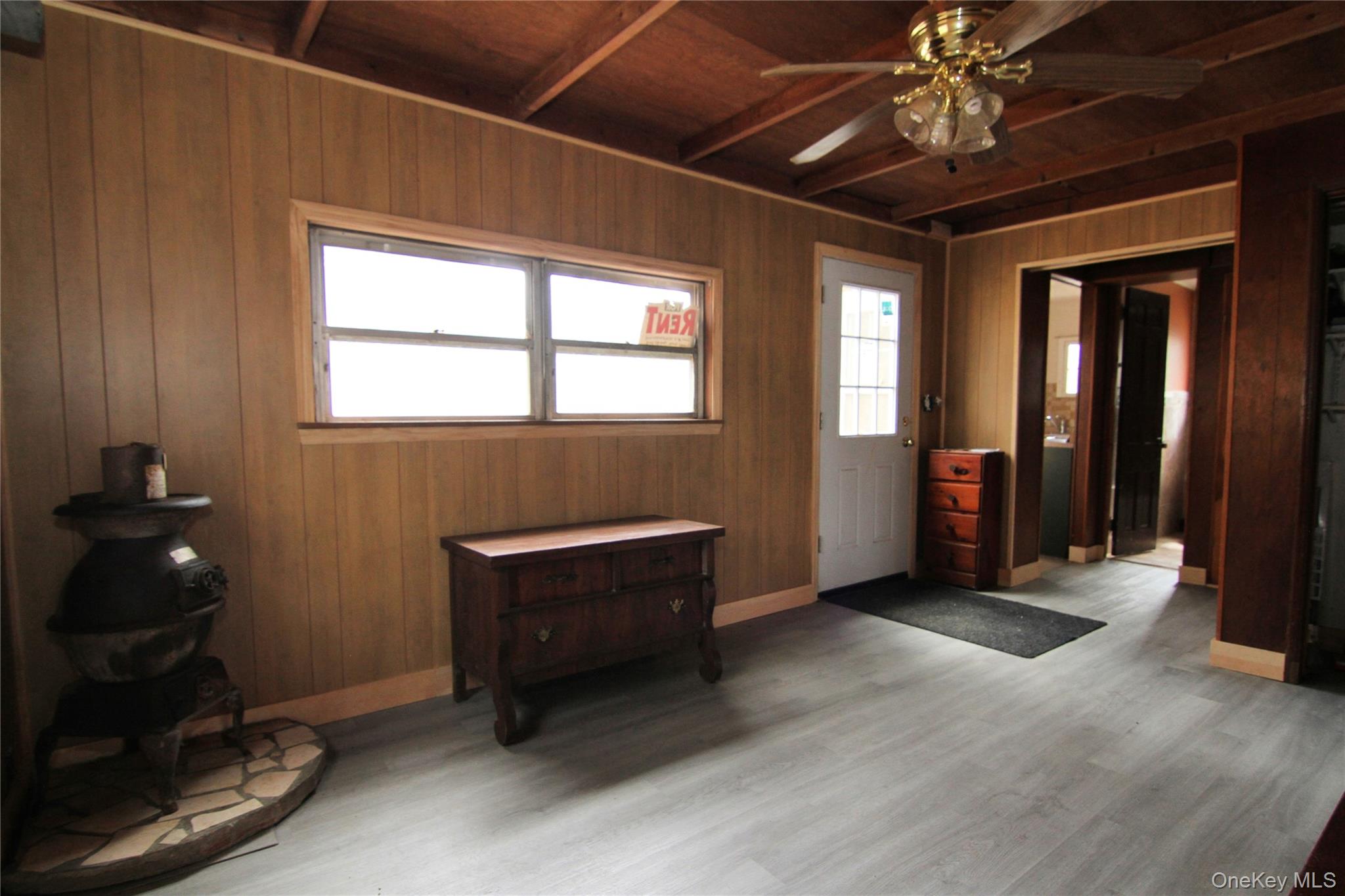 #4 photo, 35 GLANHOPE Road, Hopewell Junction , NY 12533