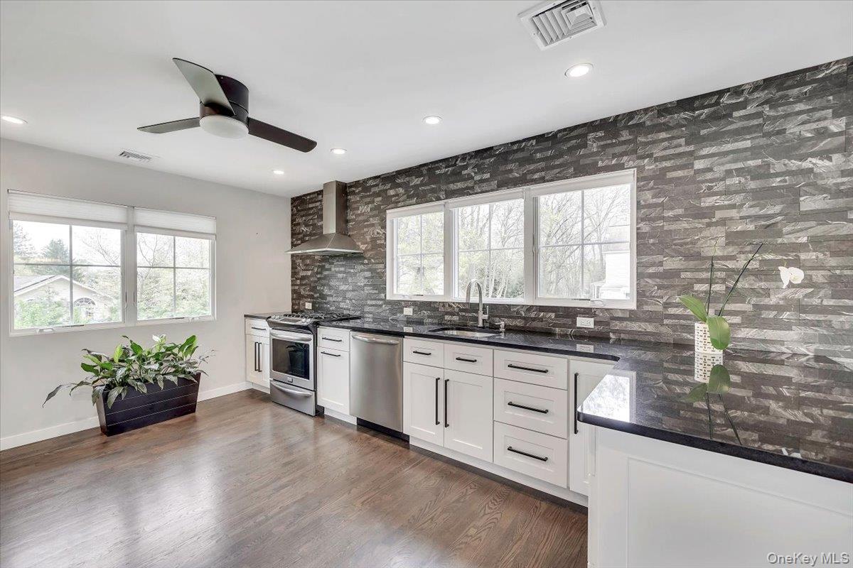 #15 photo, 10 Sandhage Drive, Pearl River , NY 10965