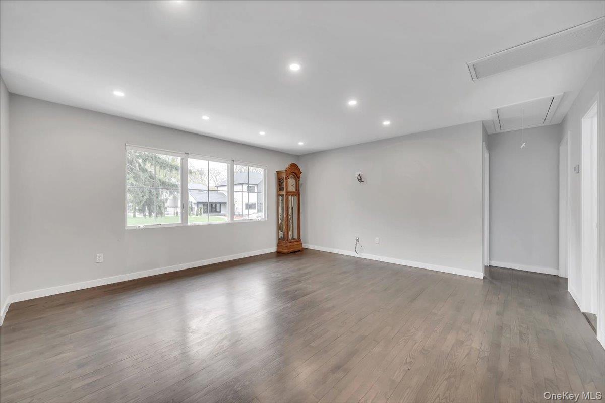 #20 photo, 10 Sandhage Drive, Pearl River , NY 10965