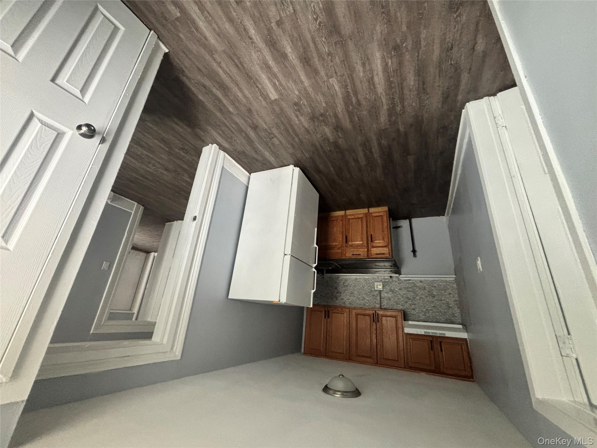 #7 photo, 191 Liberty Street, Newburgh , NY 12550