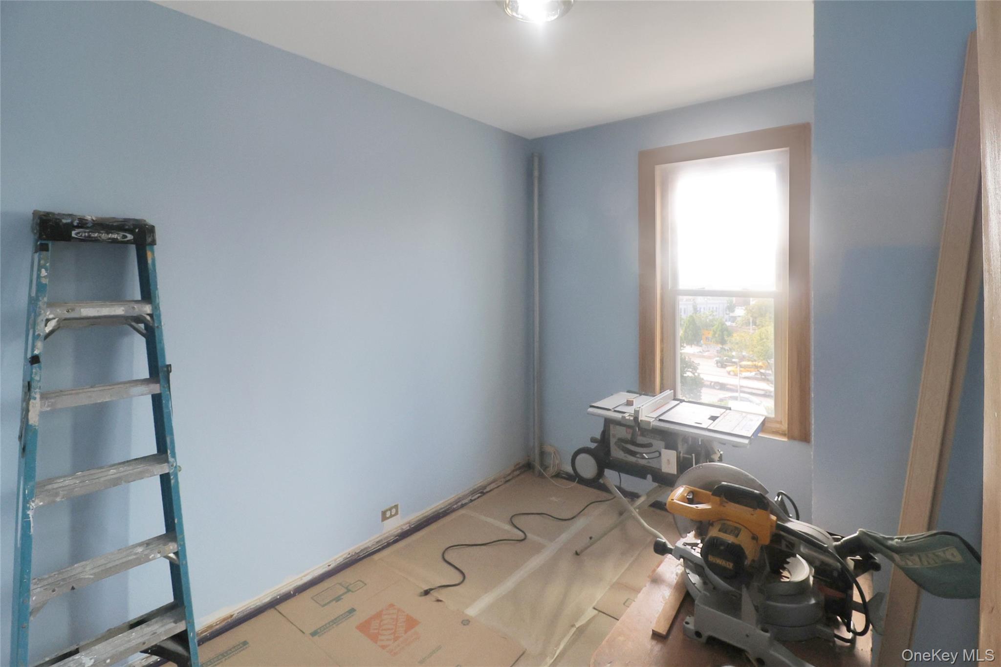 #11 photo, 1746 Anthony Avenue, 브롱크스 Bronx , NY 10457