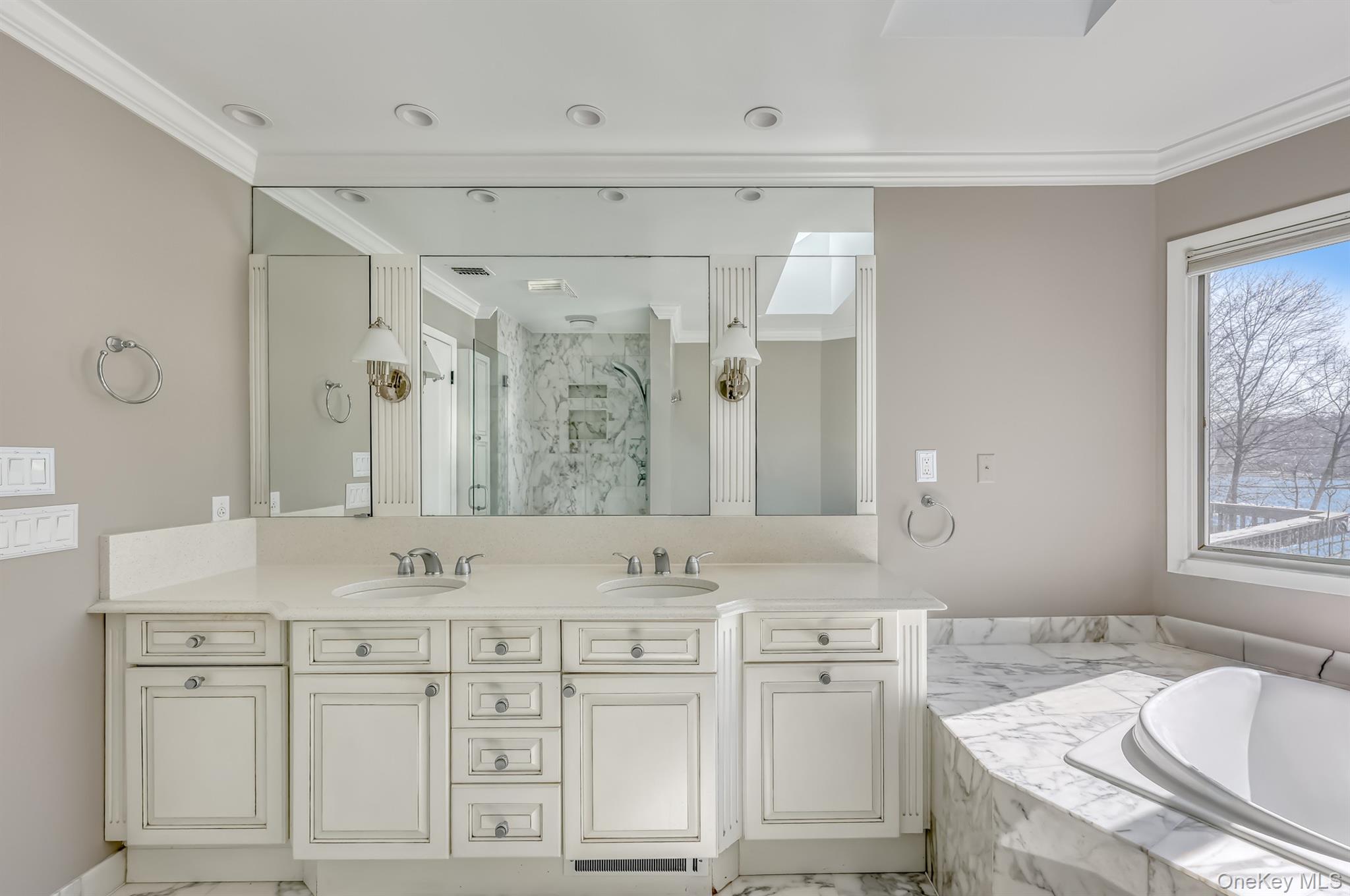 #14 photo, 286 S Mountain Road, New City , NY 10956