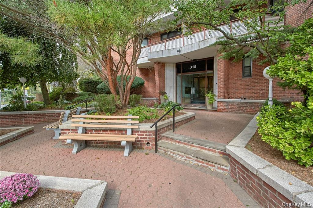 #2 photo, 315 King Street, Port Chester , NY 10573