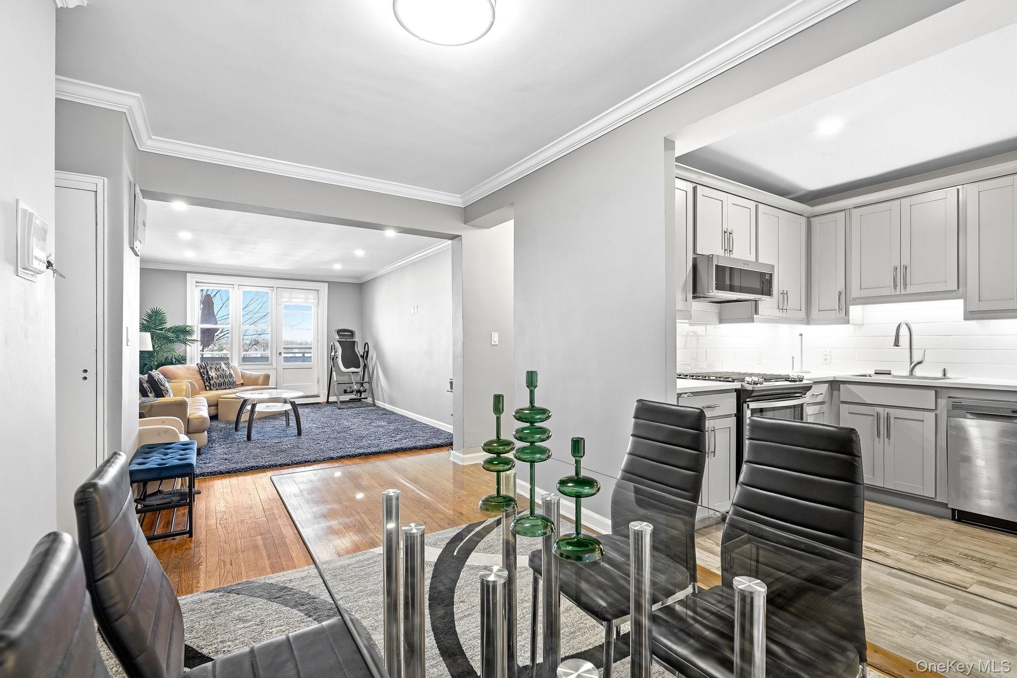 #7 photo, 315 King Street, Port Chester , NY 10573