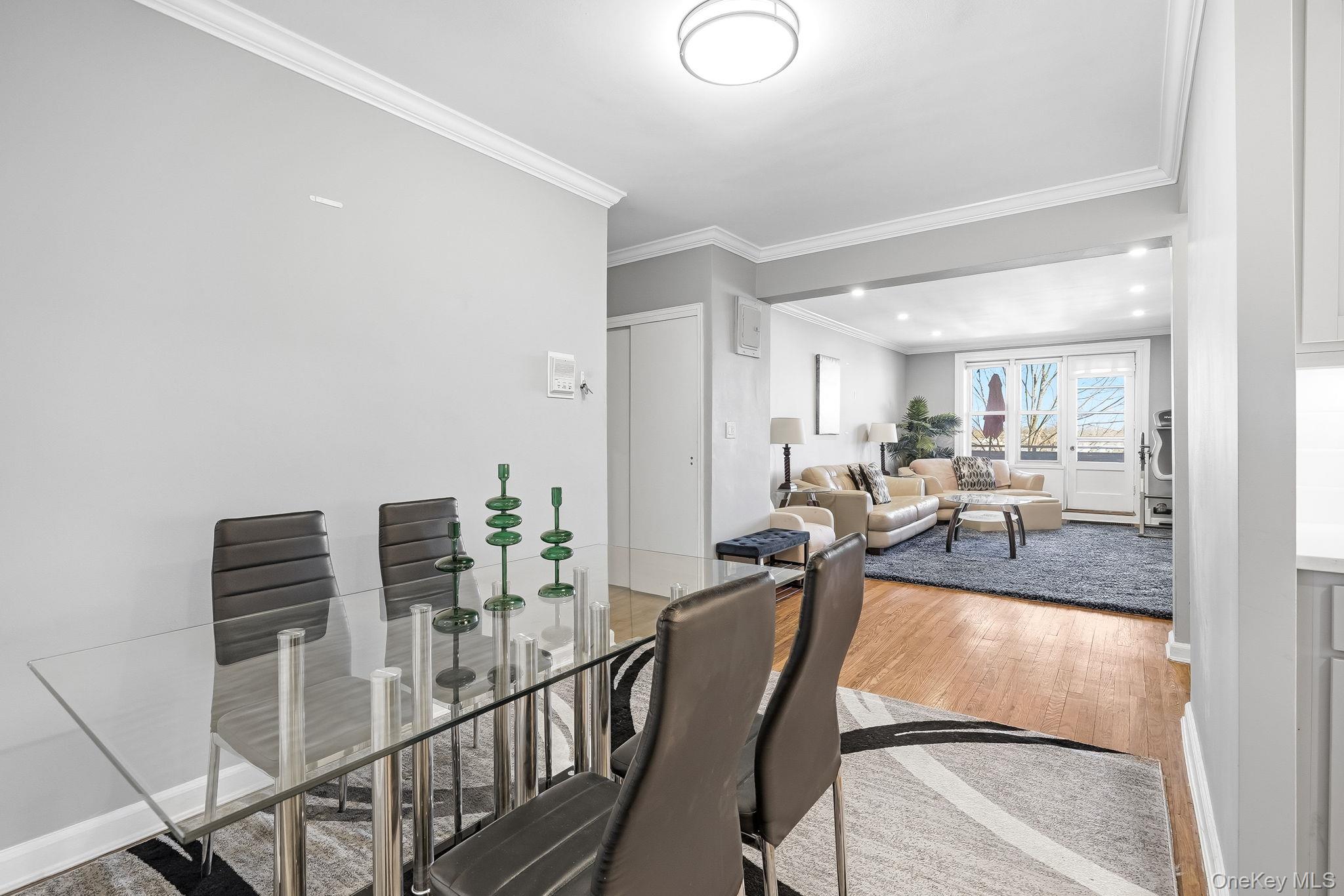 #8 photo, 315 King Street, Port Chester , NY 10573