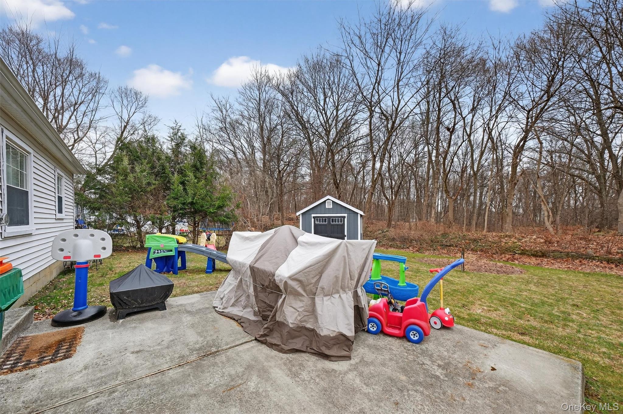 #16 photo, 8 Van Wyck Drive, Poughkeepsie , NY 12601