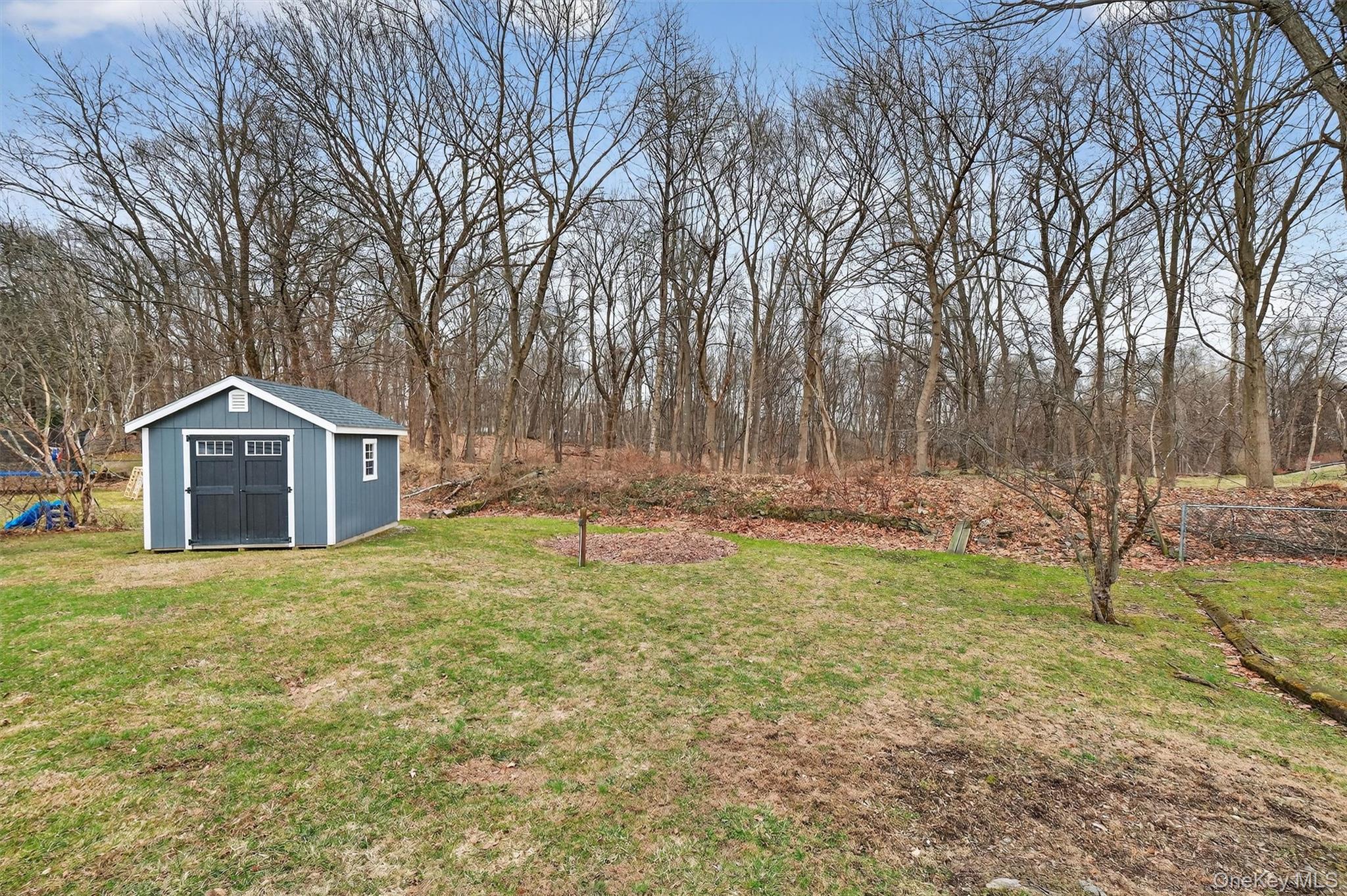 #18 photo, 8 Van Wyck Drive, Poughkeepsie , NY 12601