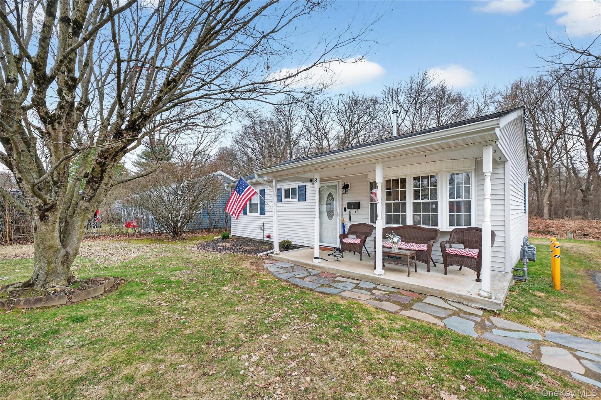 #3 photo, 8 Van Wyck Drive, Poughkeepsie , NY 12601