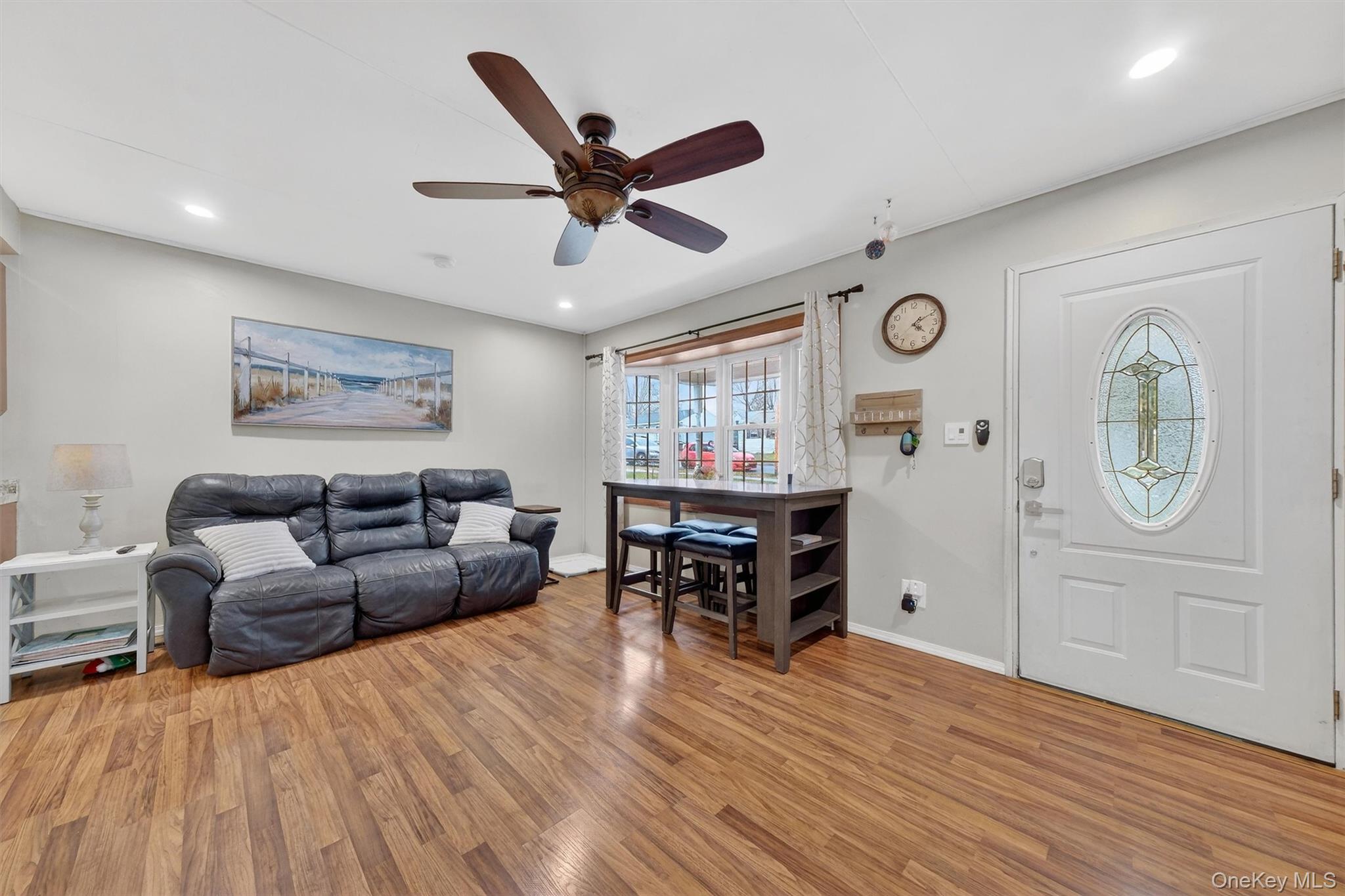 #6 photo, 8 Van Wyck Drive, Poughkeepsie , NY 12601