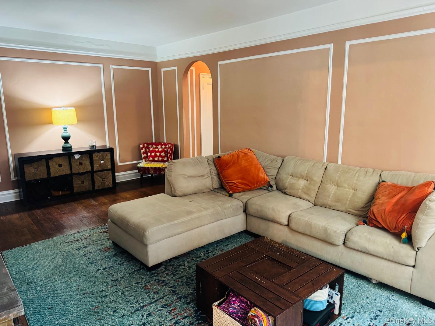 #8 photo, 1440 Midland Avenue, Bronxville , NY 10708