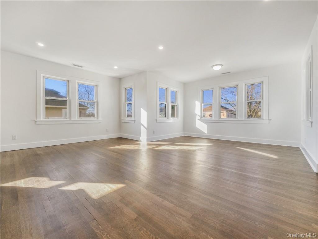 #5 photo, 29 Fremont Street, Harrison , NY 10528