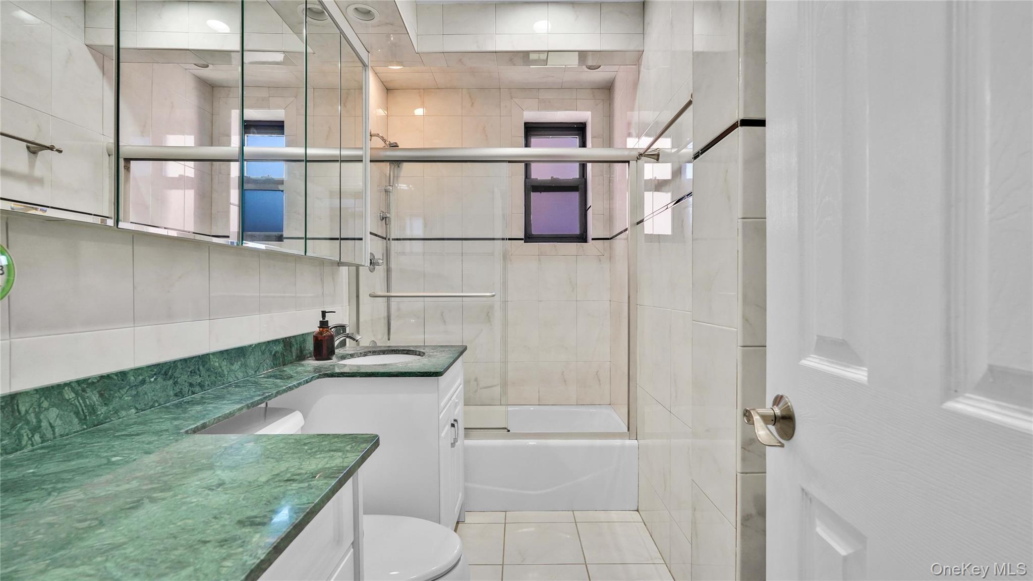 #18 photo, 25-18 Union Street, কুইন্‌স Flushing , NY 11354