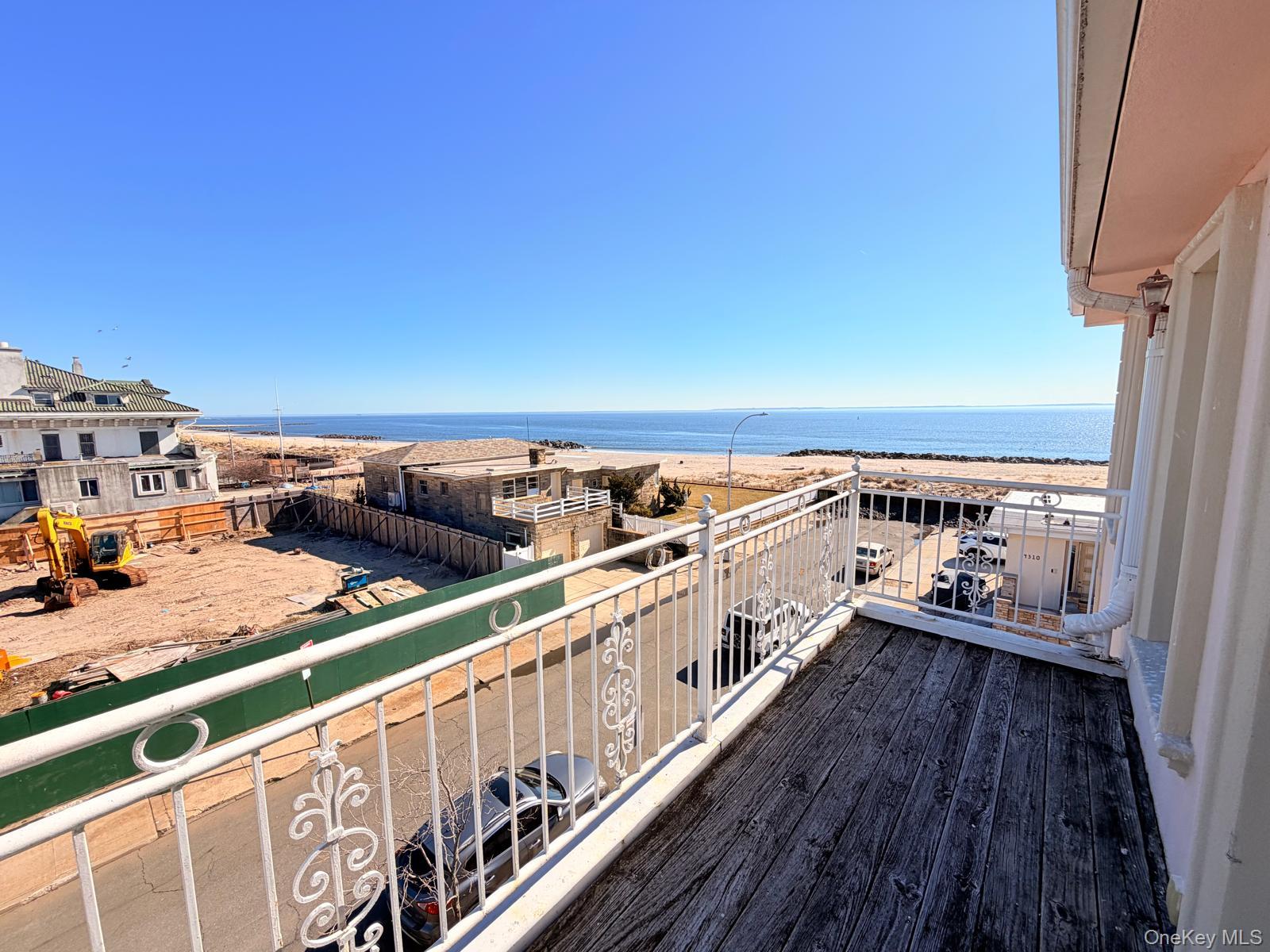 #8 photo, 4300 Atlantic Avenue, Brooklyn , NY 11224