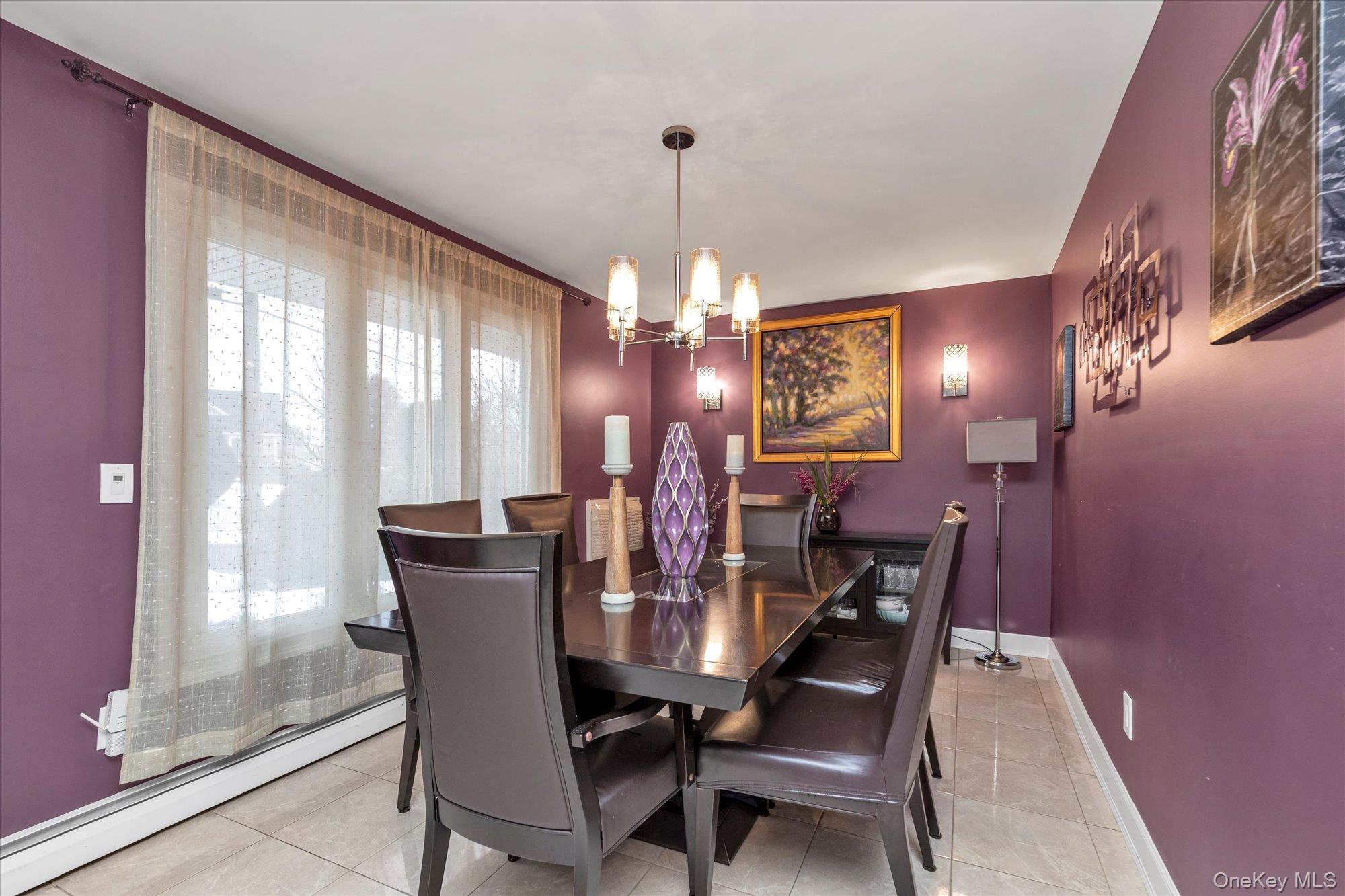 #3 photo, 6 Cedar Drive, ナッソー郡 Plainview , NY 11803