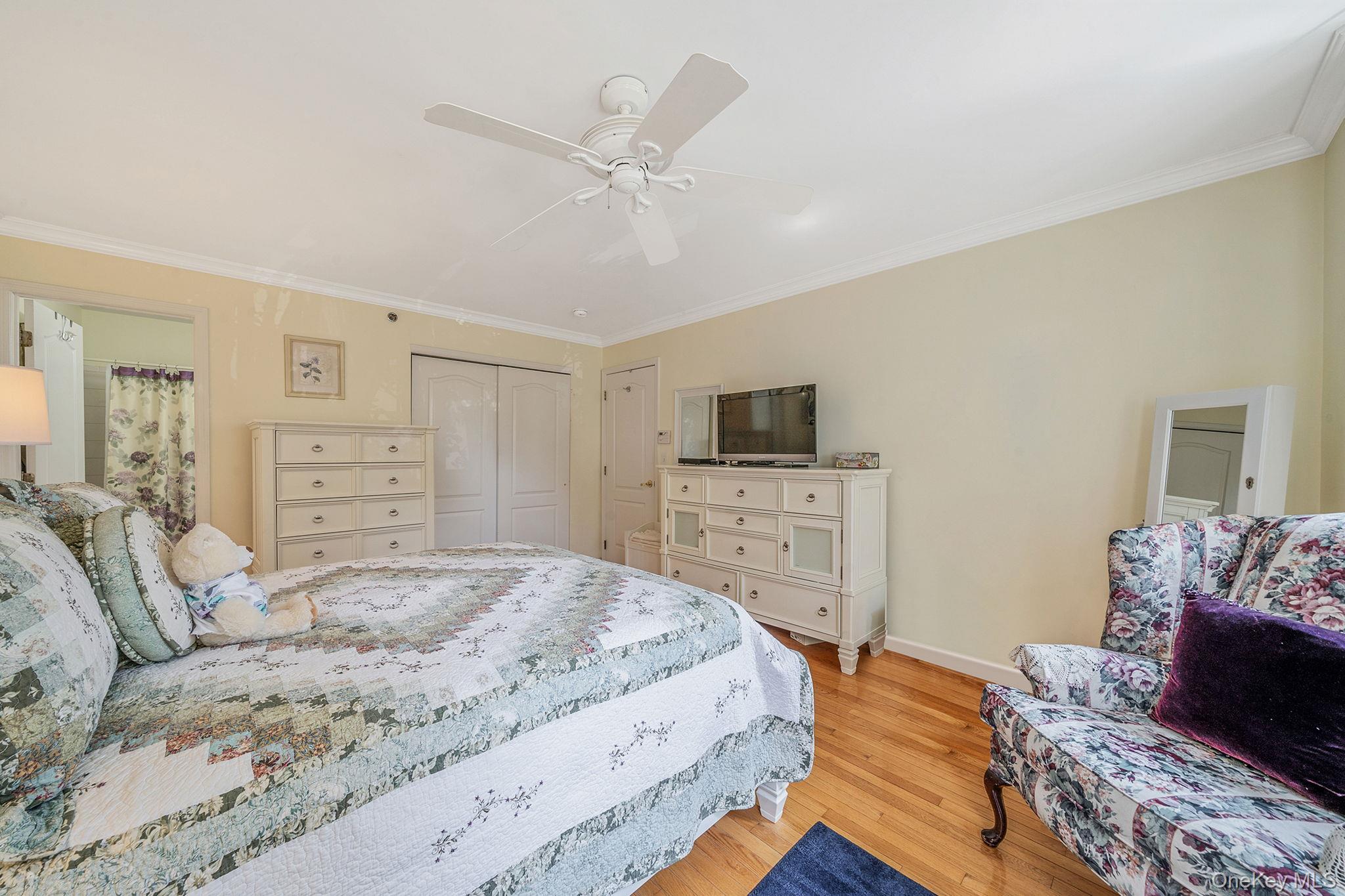 #12 photo, 903 Constance Lane, 롱 아일랜드 Port Jefferson Station , NY 11776