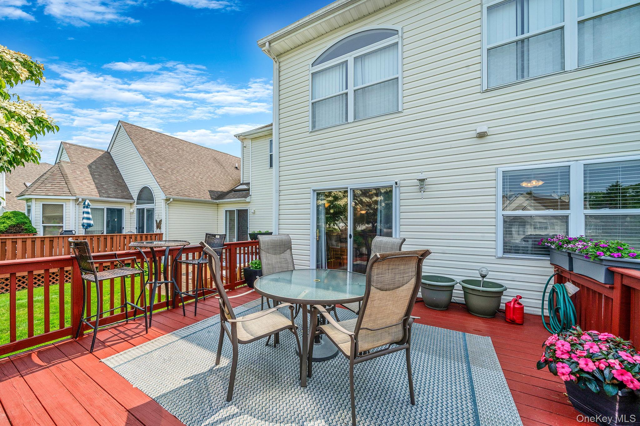 #19 photo, 903 Constance Lane, 롱 아일랜드 Port Jefferson Station , NY 11776