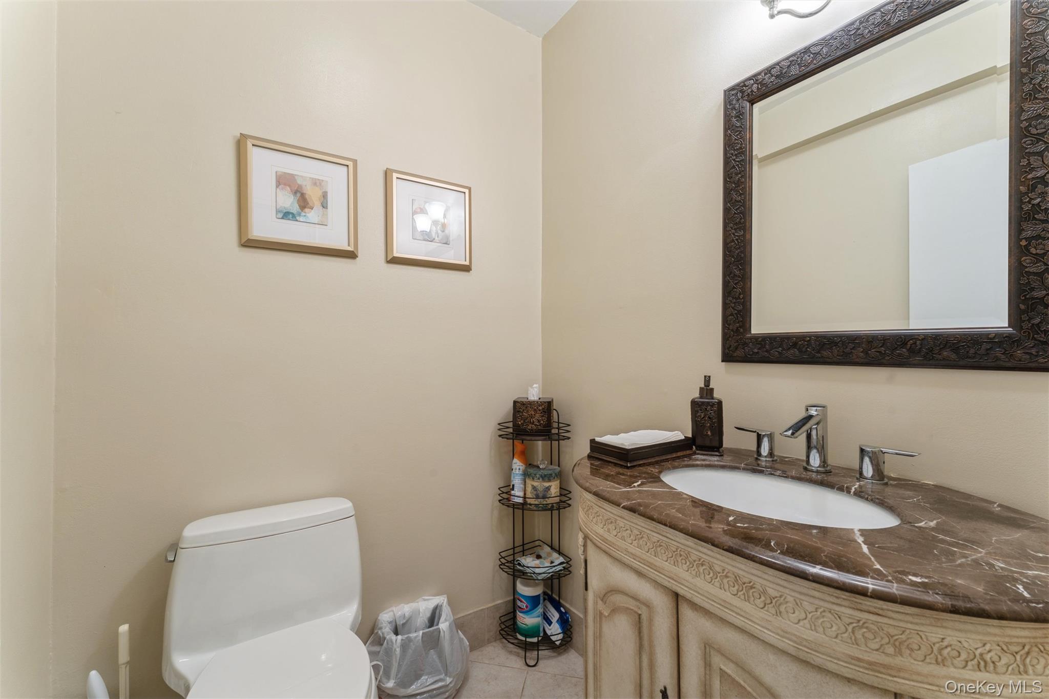 #12 photo, 1 Kensington Gate, Great Neck , NY 11021