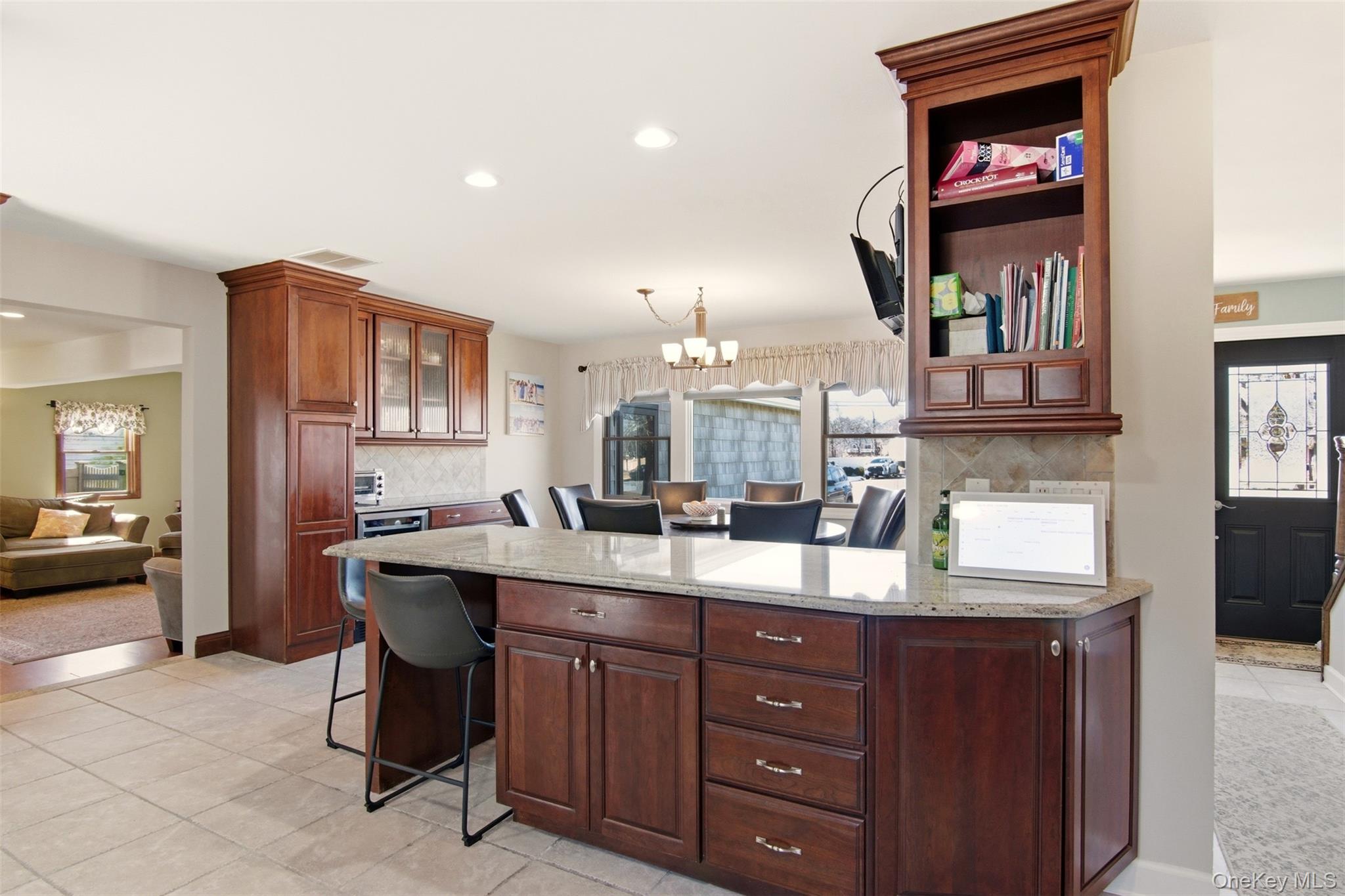 #12 photo, 741 10th Street, Islip Terrace , NY 11752