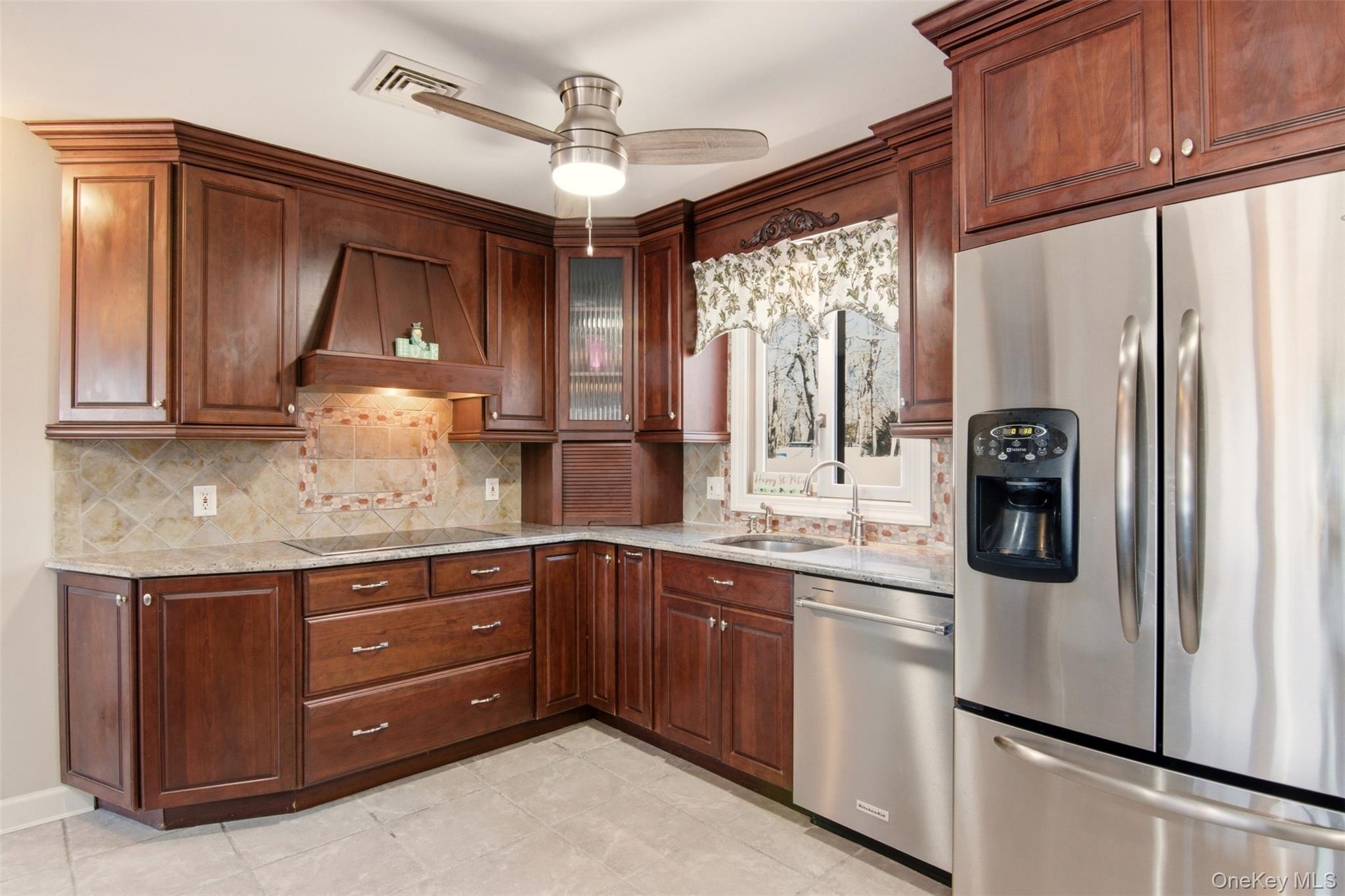 #14 photo, 741 10th Street, Islip Terrace , NY 11752