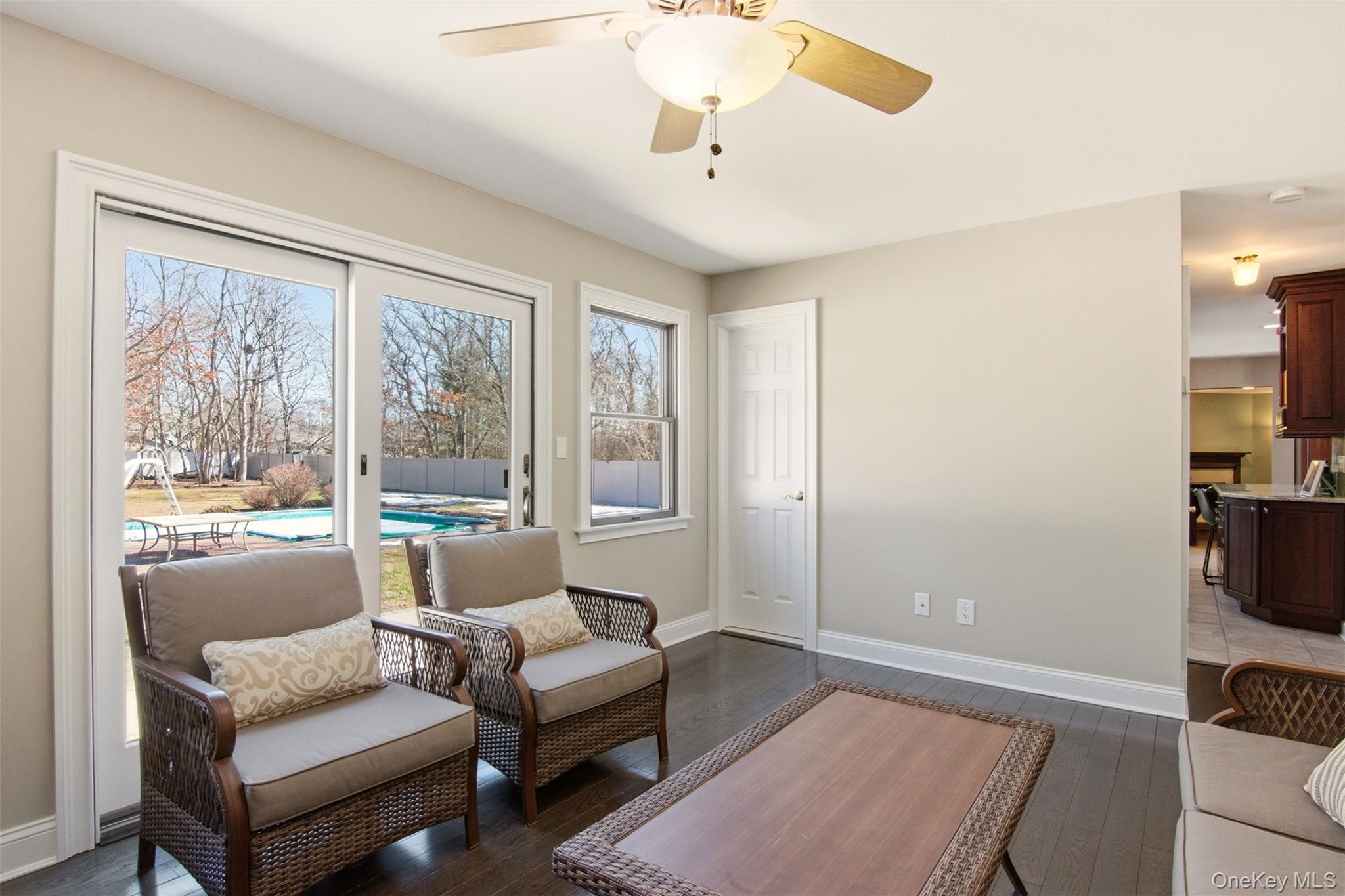 #17 photo, 741 10th Street, Islip Terrace , NY 11752