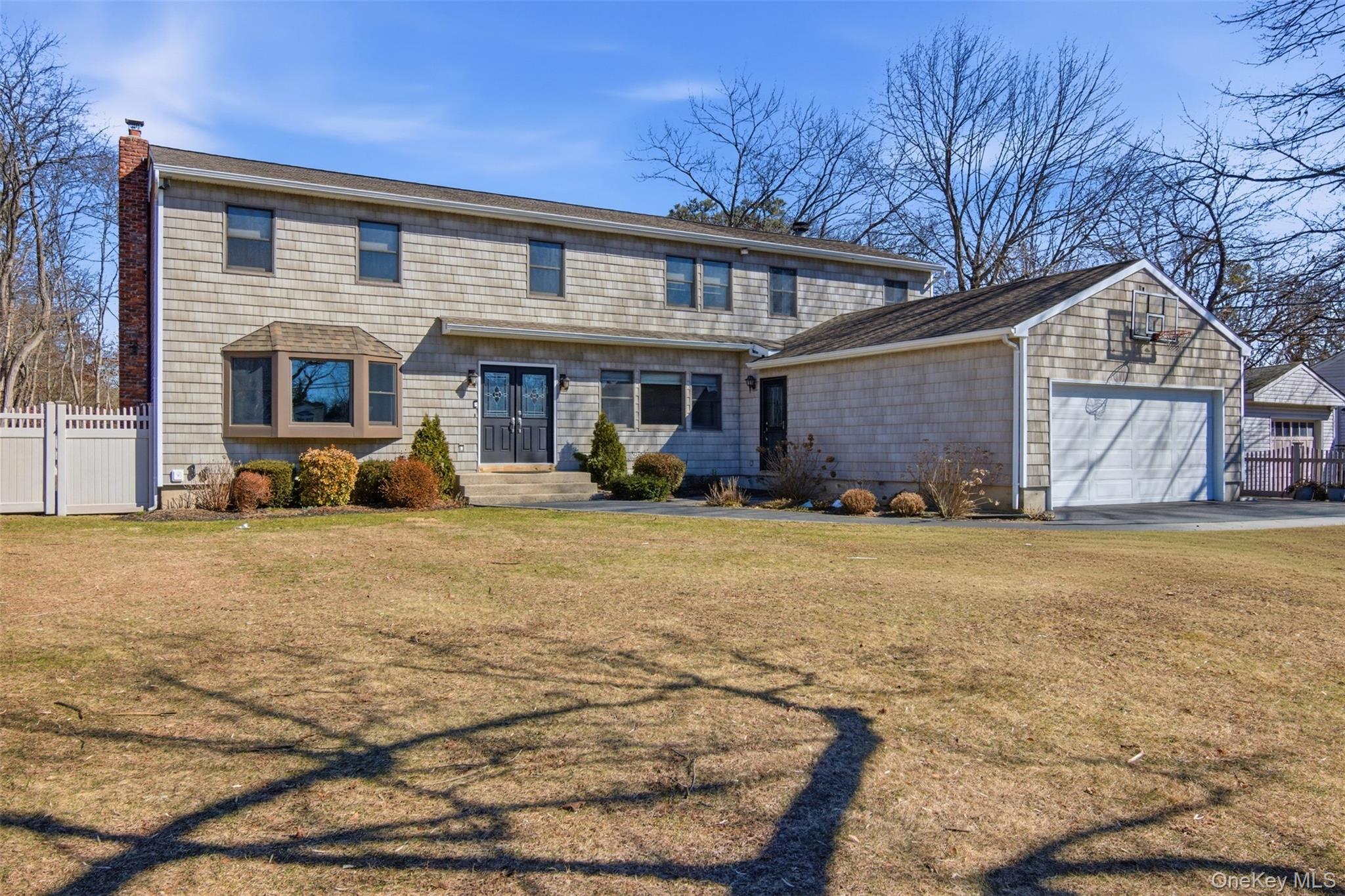 #3 photo, 741 10th Street, Islip Terrace , NY 11752