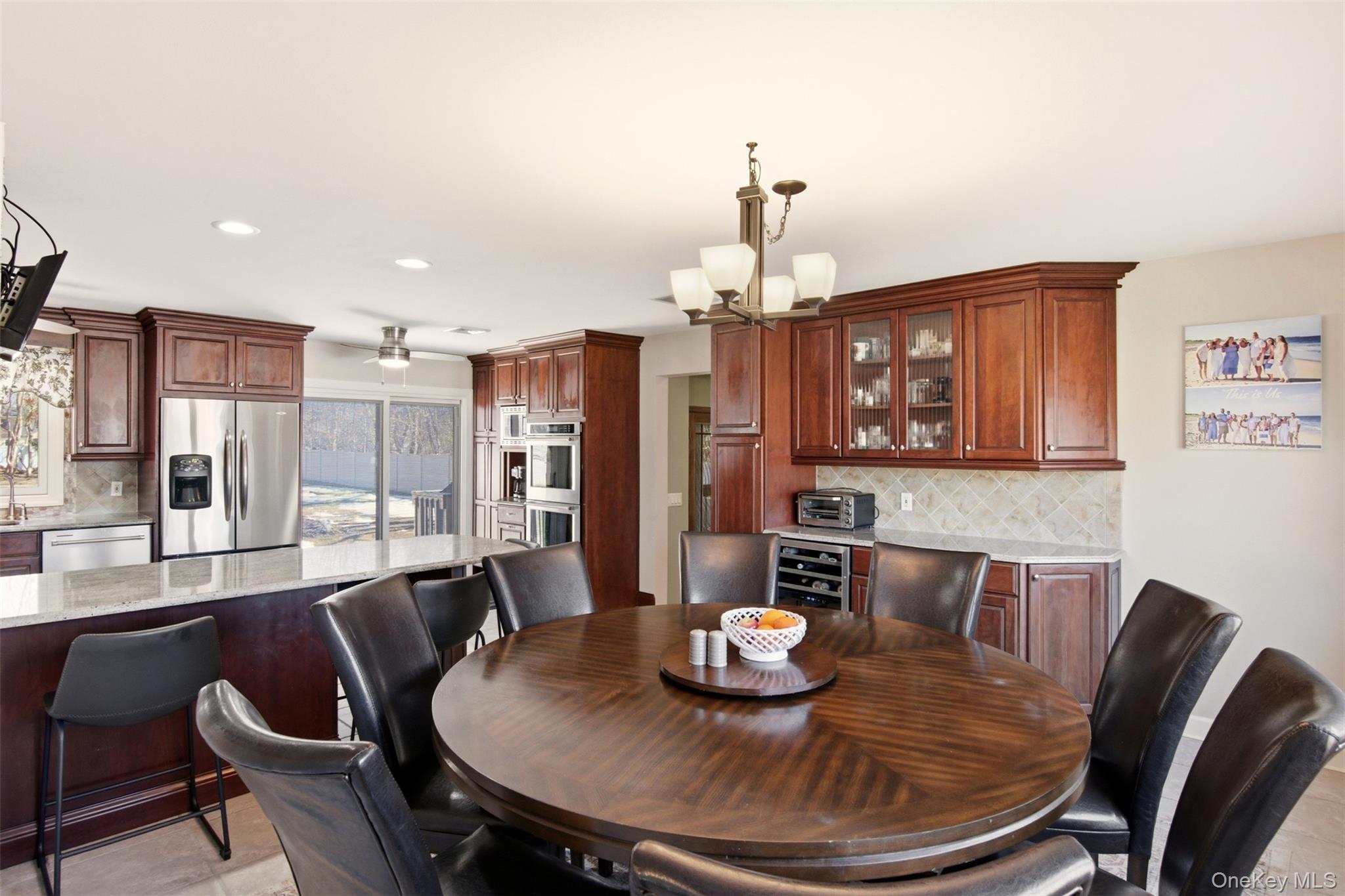 #7 photo, 741 10th Street, Islip Terrace , NY 11752