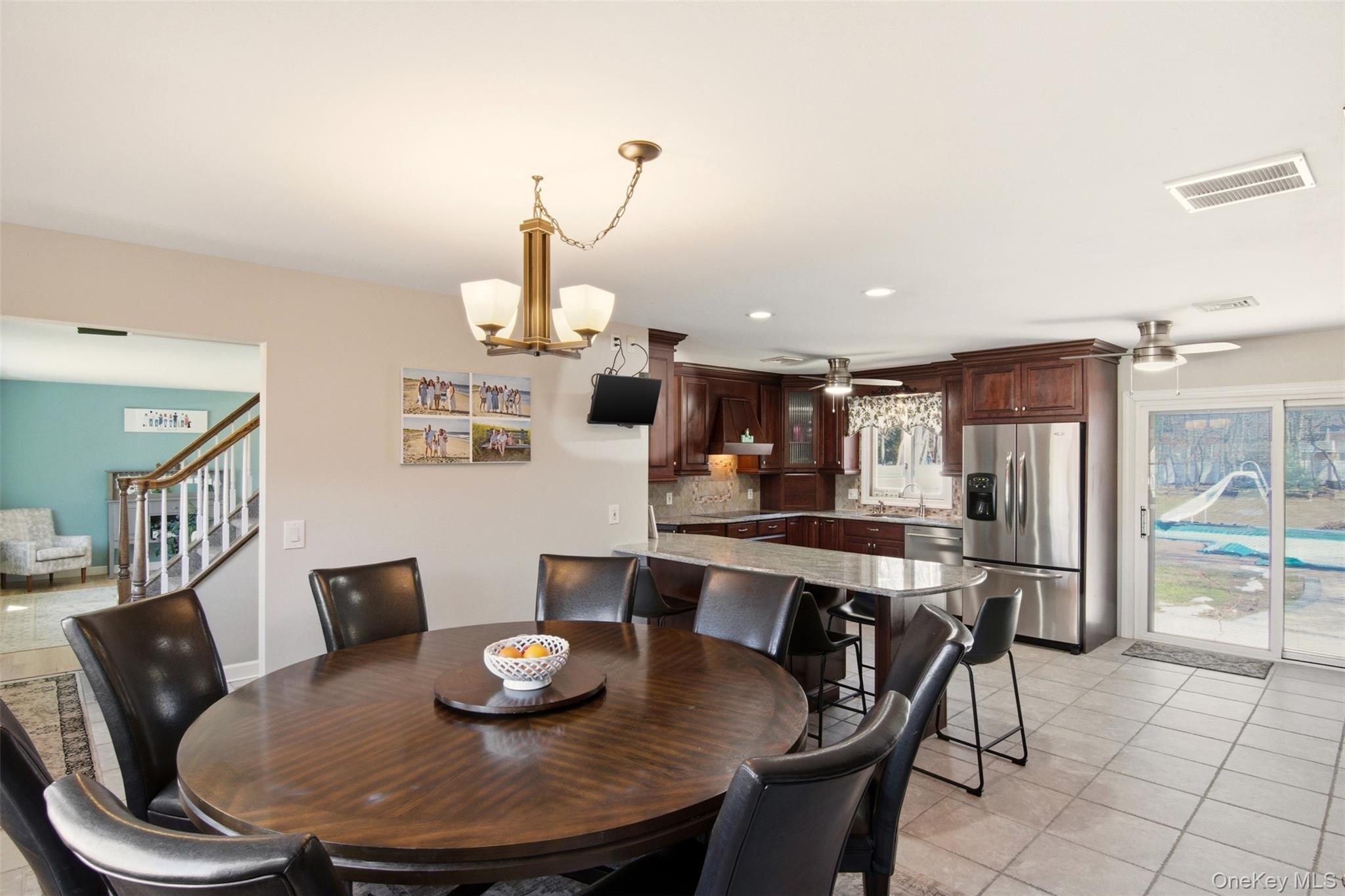 #9 photo, 741 10th Street, Islip Terrace , NY 11752