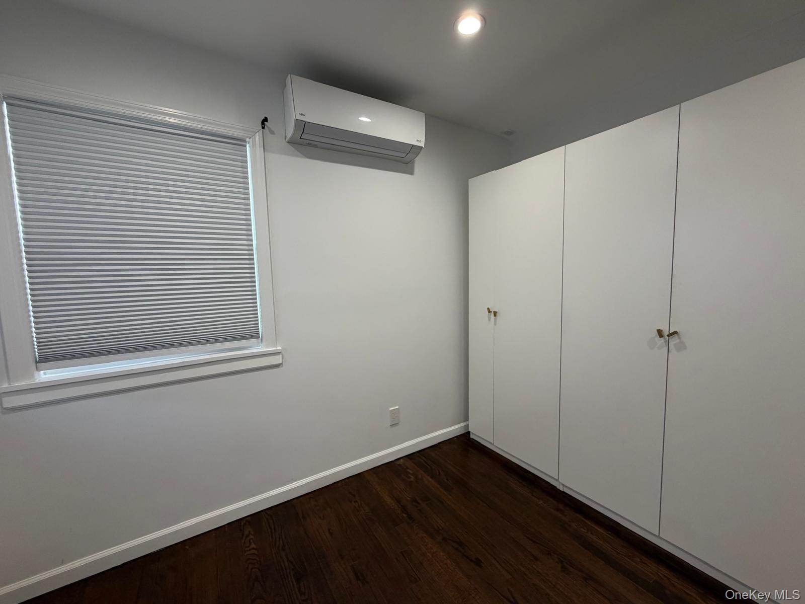 #6 photo, 1 Munro Boulevard, ناسو Valley Stream , NY 11581