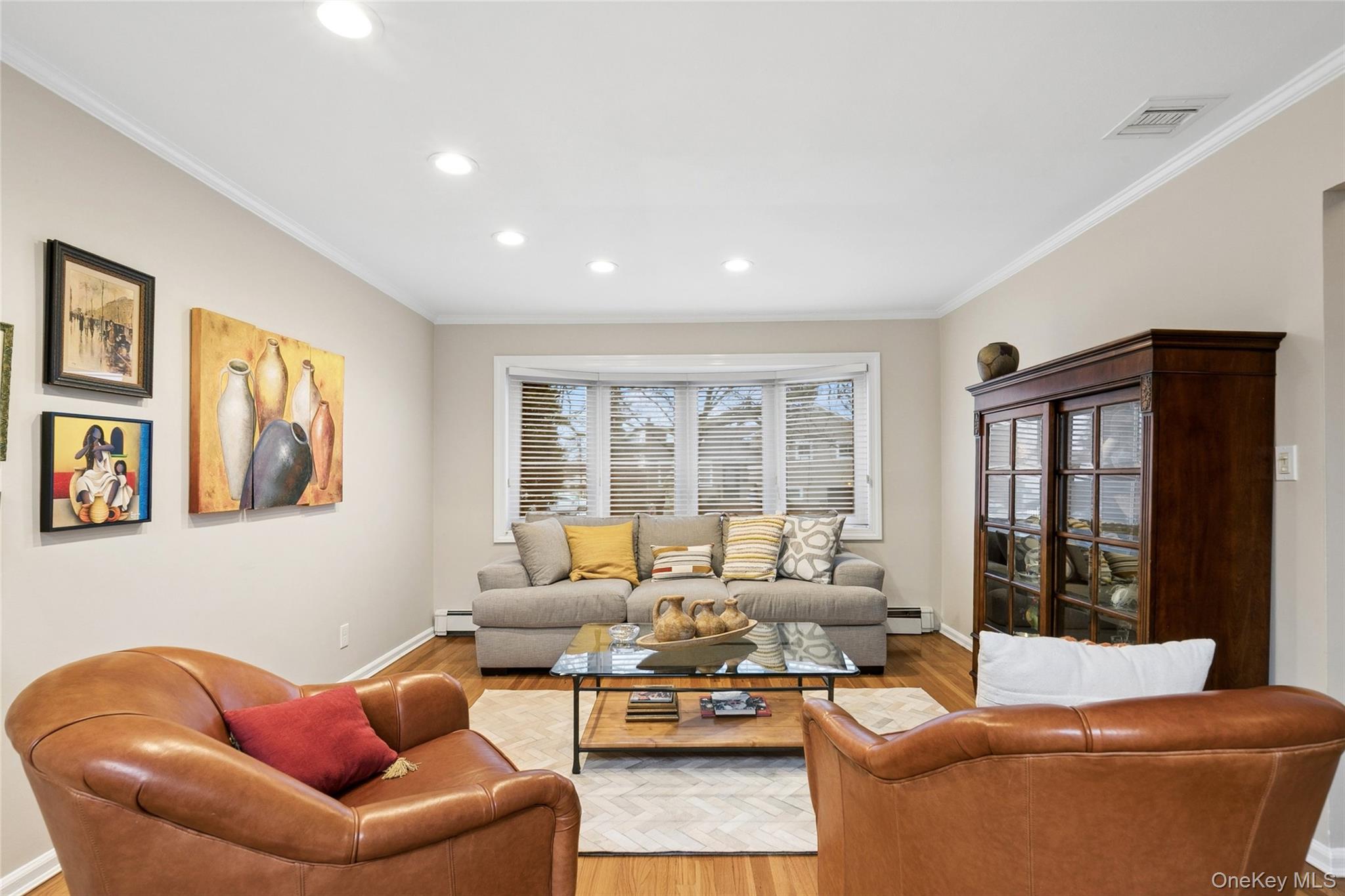 #4 photo, 2644 Pine Court, North Bellmore , NY 11710