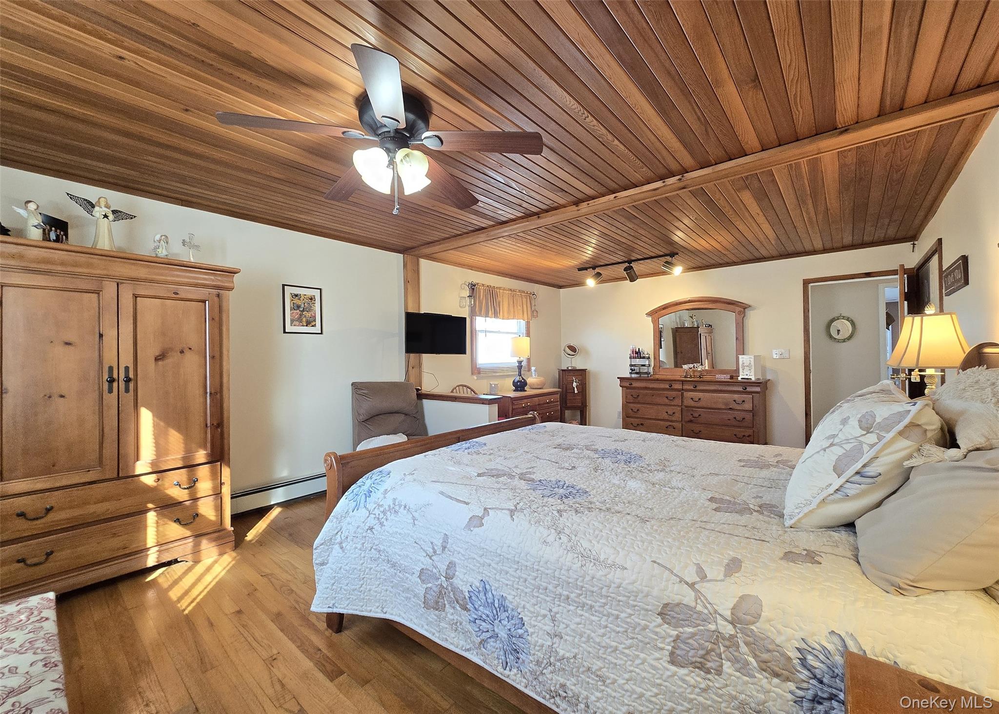 #20 photo, 47 Birchdale Drive, Саффолк ‖ Holbrook , NY 11741