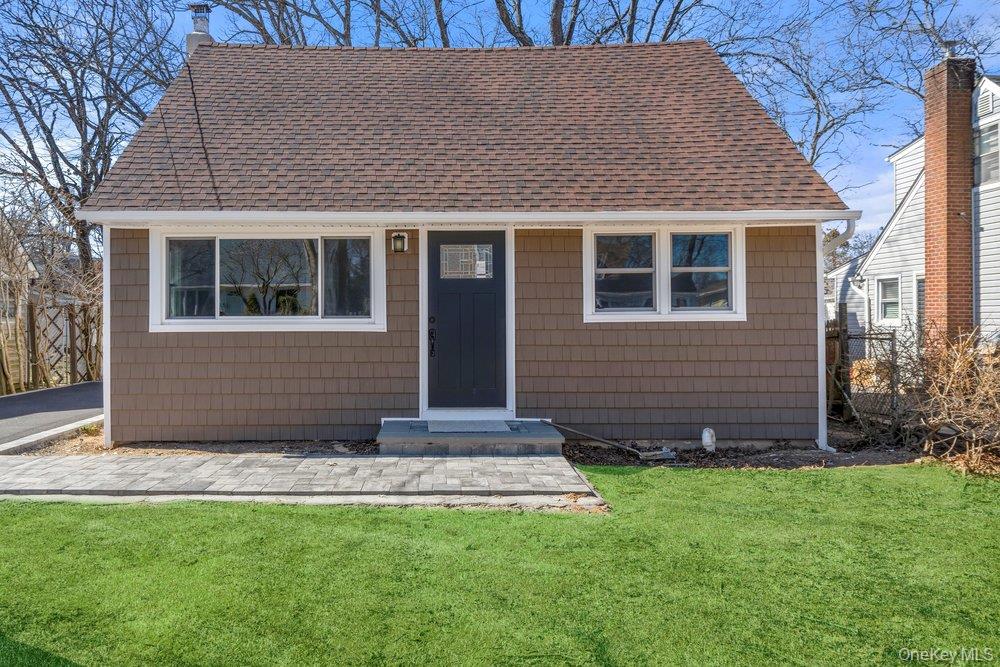 #1 photo, 189 Trouville Road, Саффолк ‖ Copiague , NY 11726