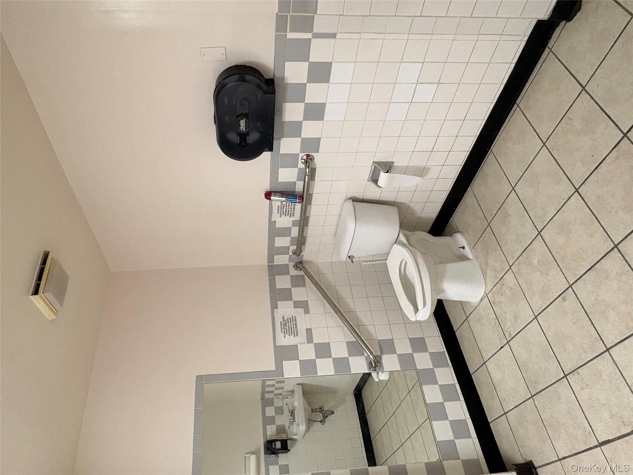 #14 photo, 16 Mount Vernon Avenue, 뉴욕주 Mount Vernon , NY 10550