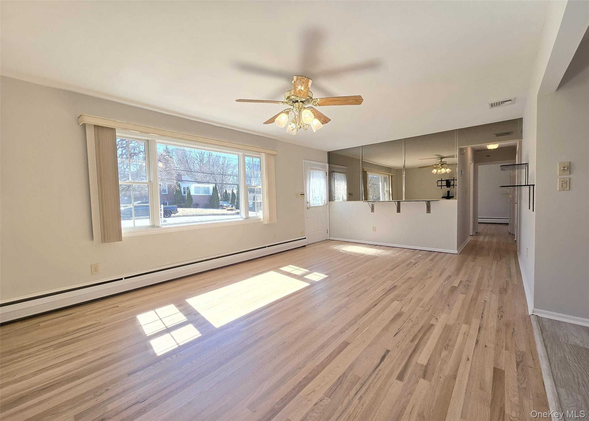 #2 photo, 5 Hancock Street, 롱 아일랜드 Smithtown , NY 11787