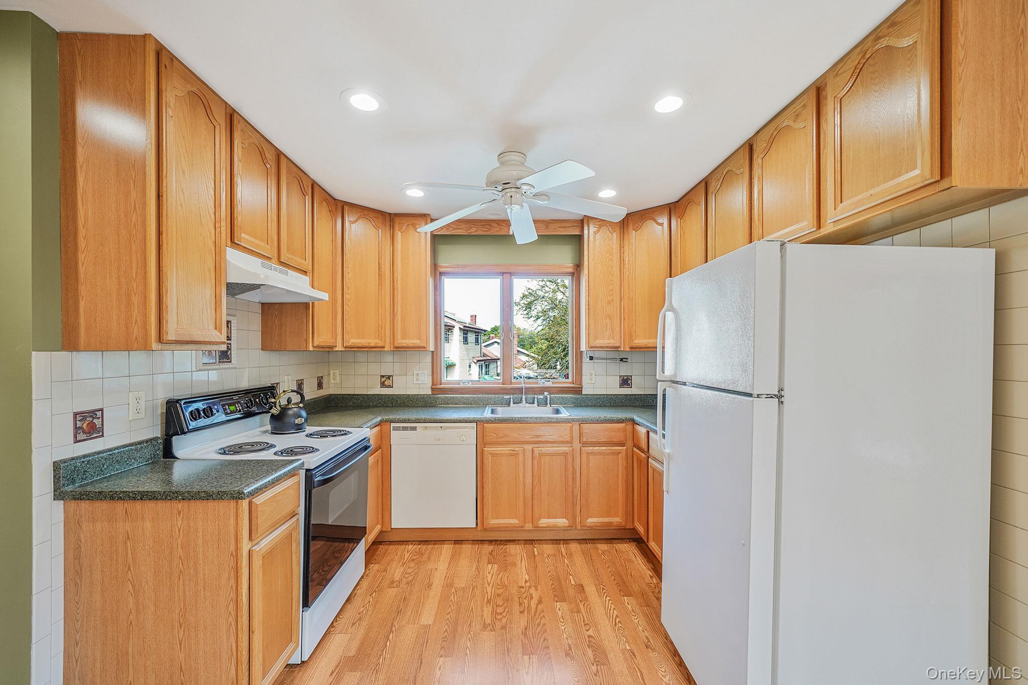 #4 photo, 26 Bokel Road, Саффолк ‖ Ronkonkoma , NY 11779