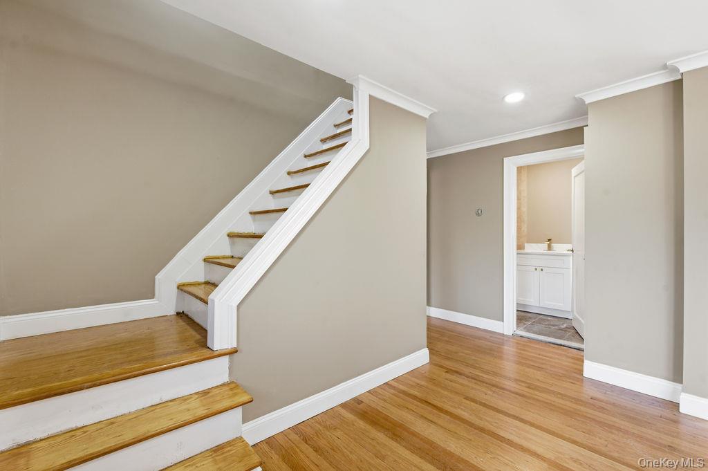 #14 photo, 357 Deer Park Road, সাফোক কাউন্টি Dix Hills , NY 11746