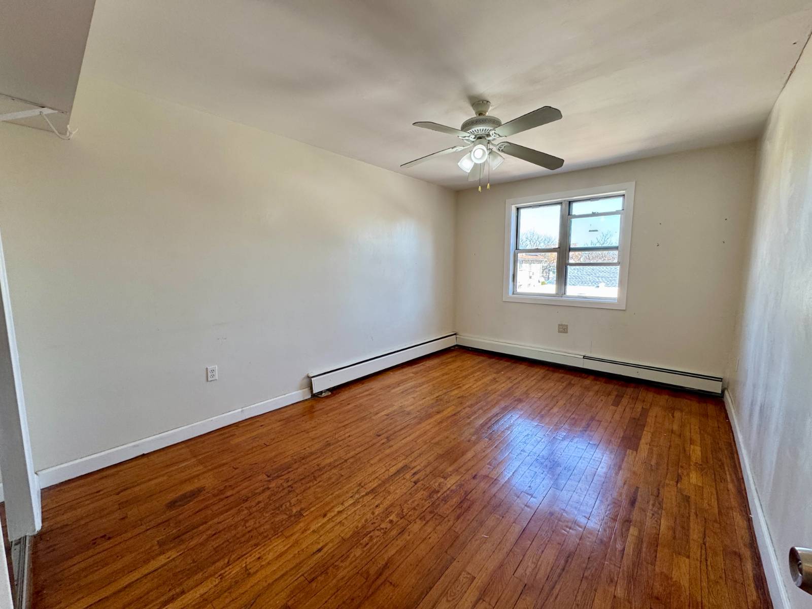 #8 photo, 526 Underhill Ave, #2F, ब्रोंक्स Clason Point , NY 10473