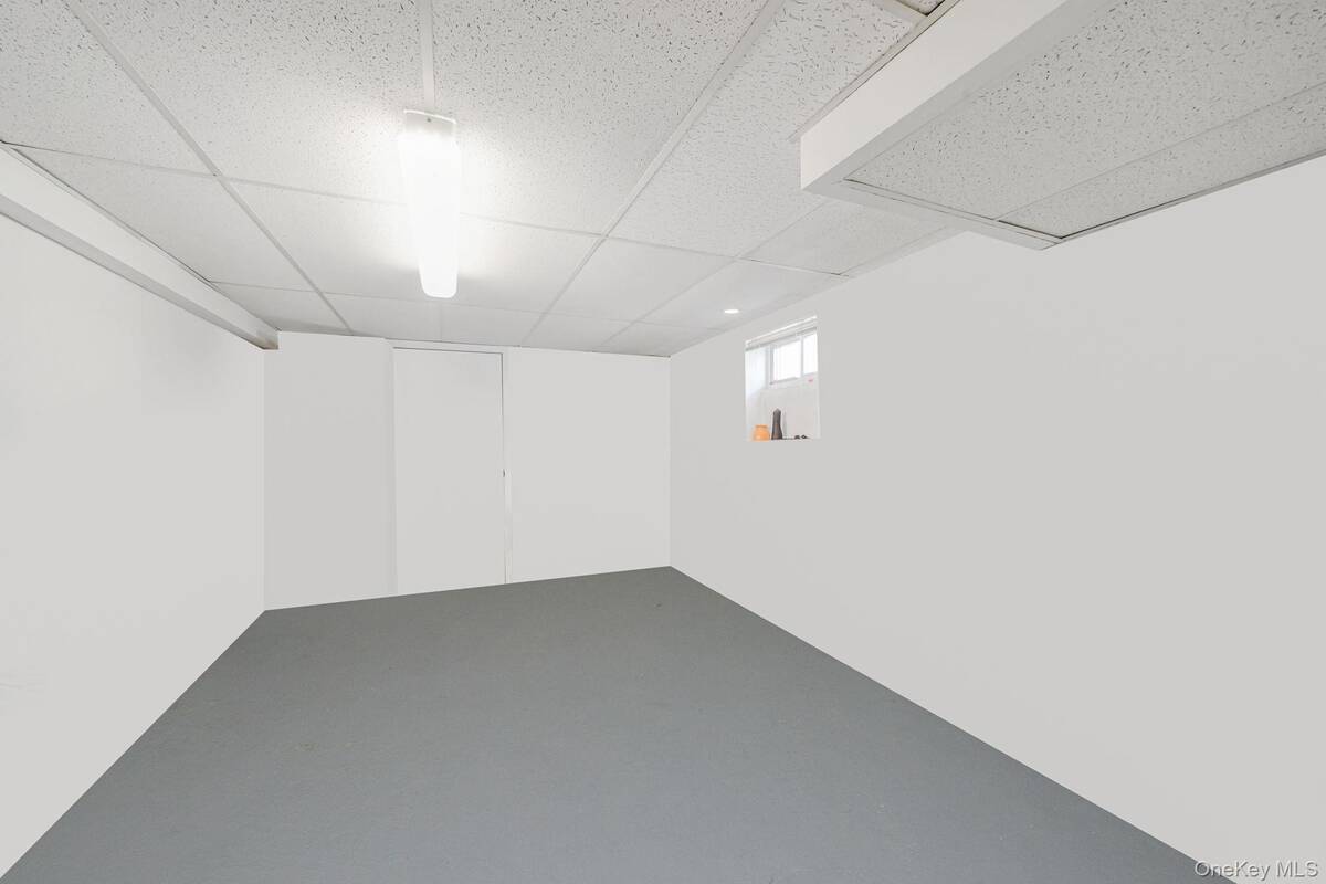 #32 photo, 23 Pearsall Place, سوفولك Deer Park , NY 11729