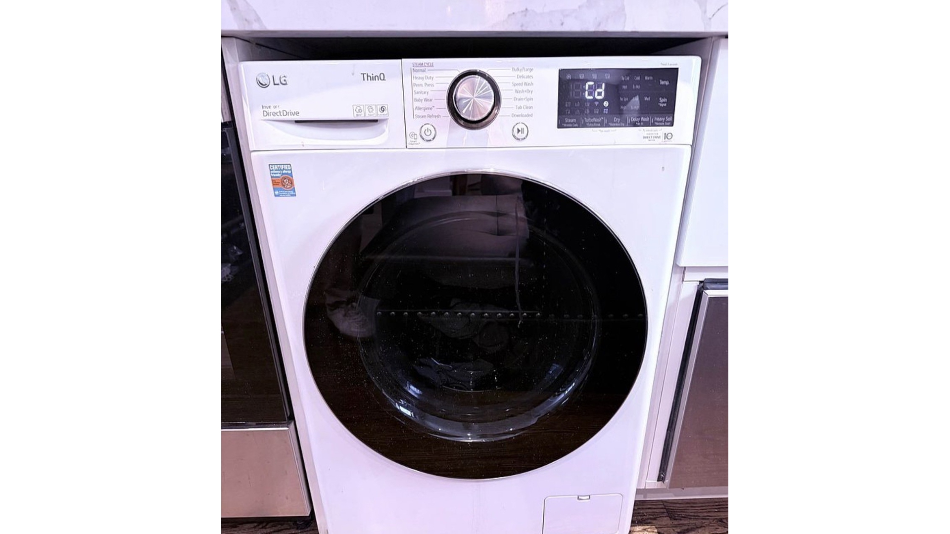 #5 photo, New York City, מנהטן East Village , NY 10009