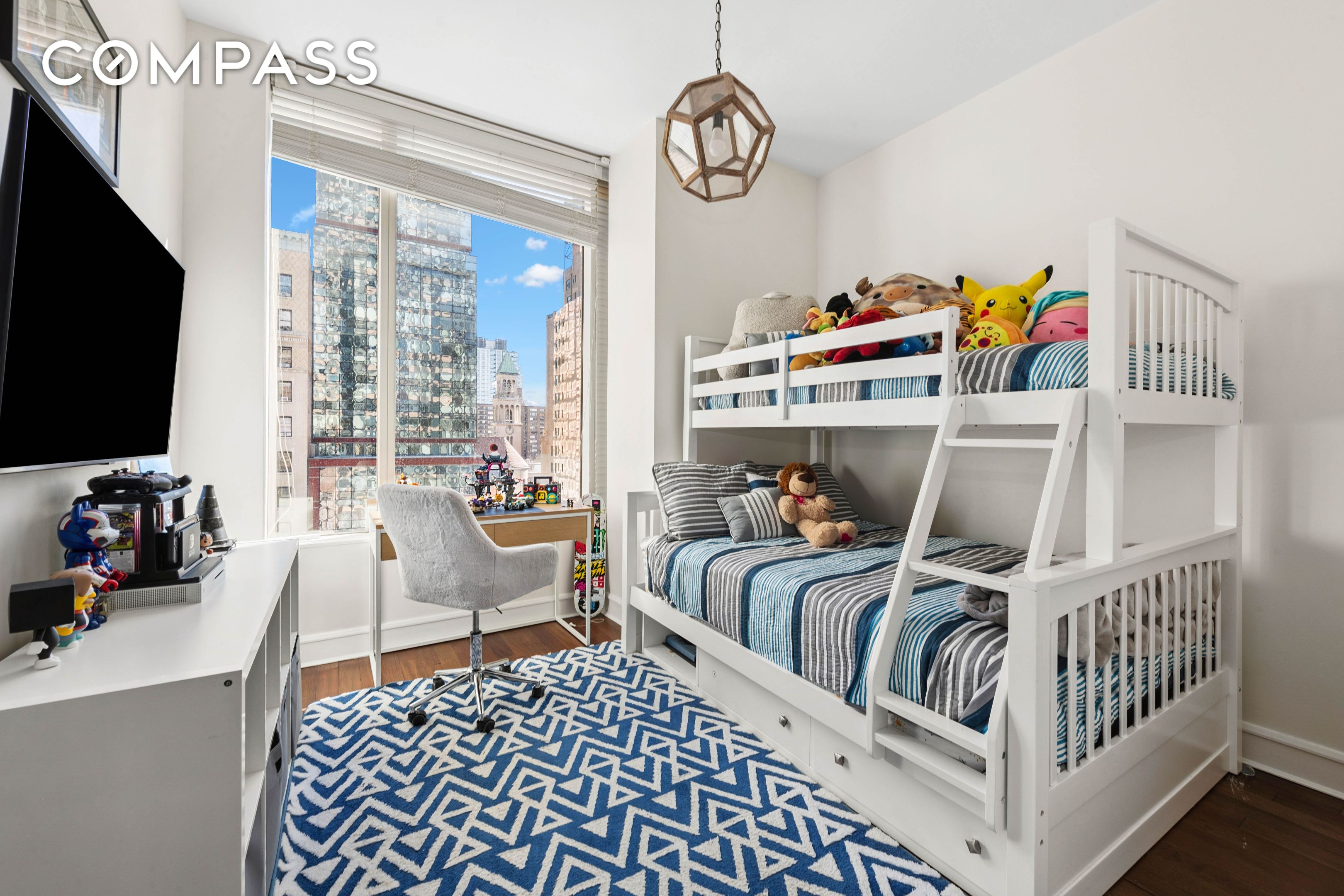 #10 photo, 245 W 99th Street, Манхэттен ‖ Upper West Side , NY 10025