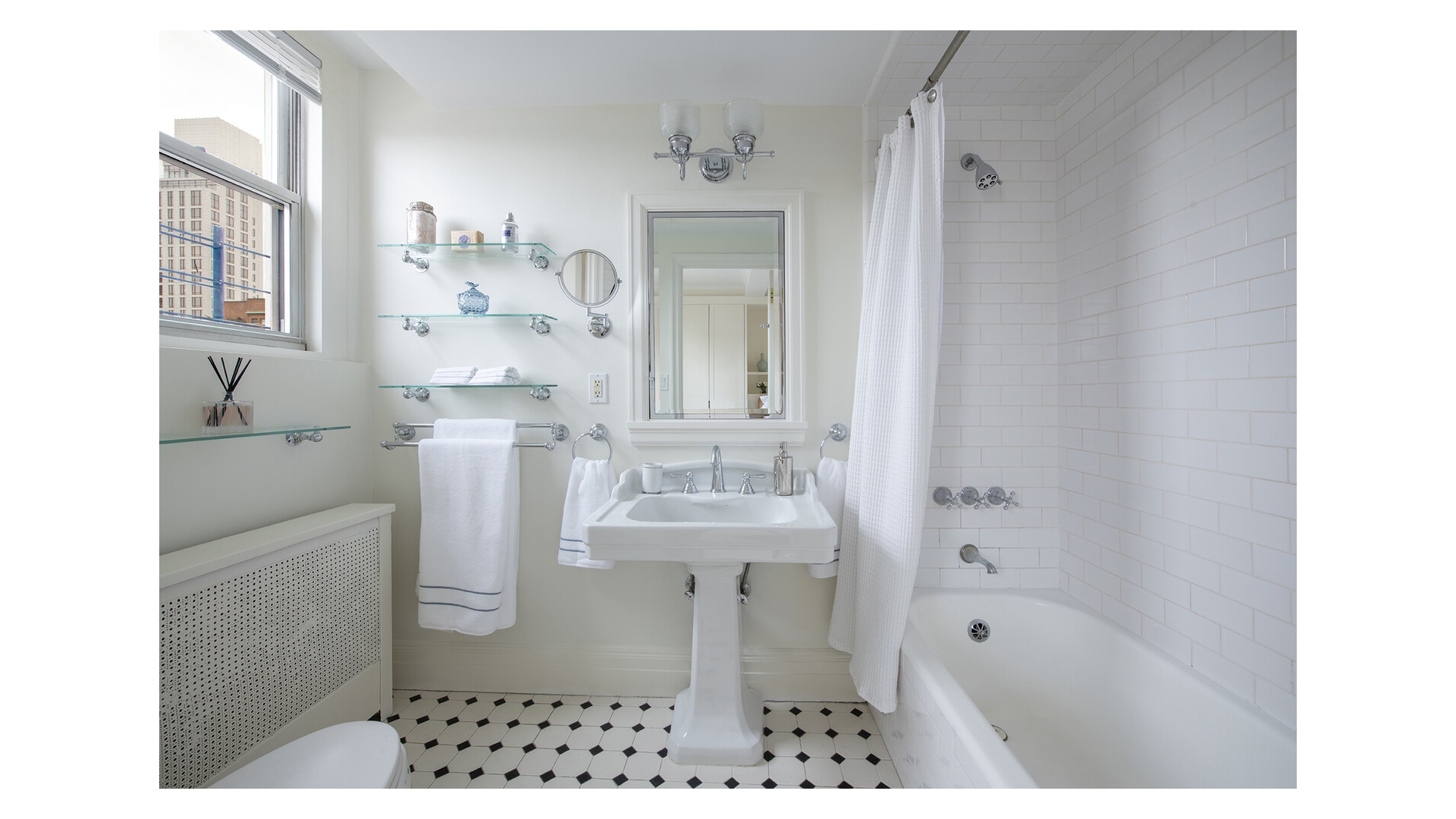 #11 photo, 155 E 72ND Street, 맨해튼 Lenox Hill , NY 10021