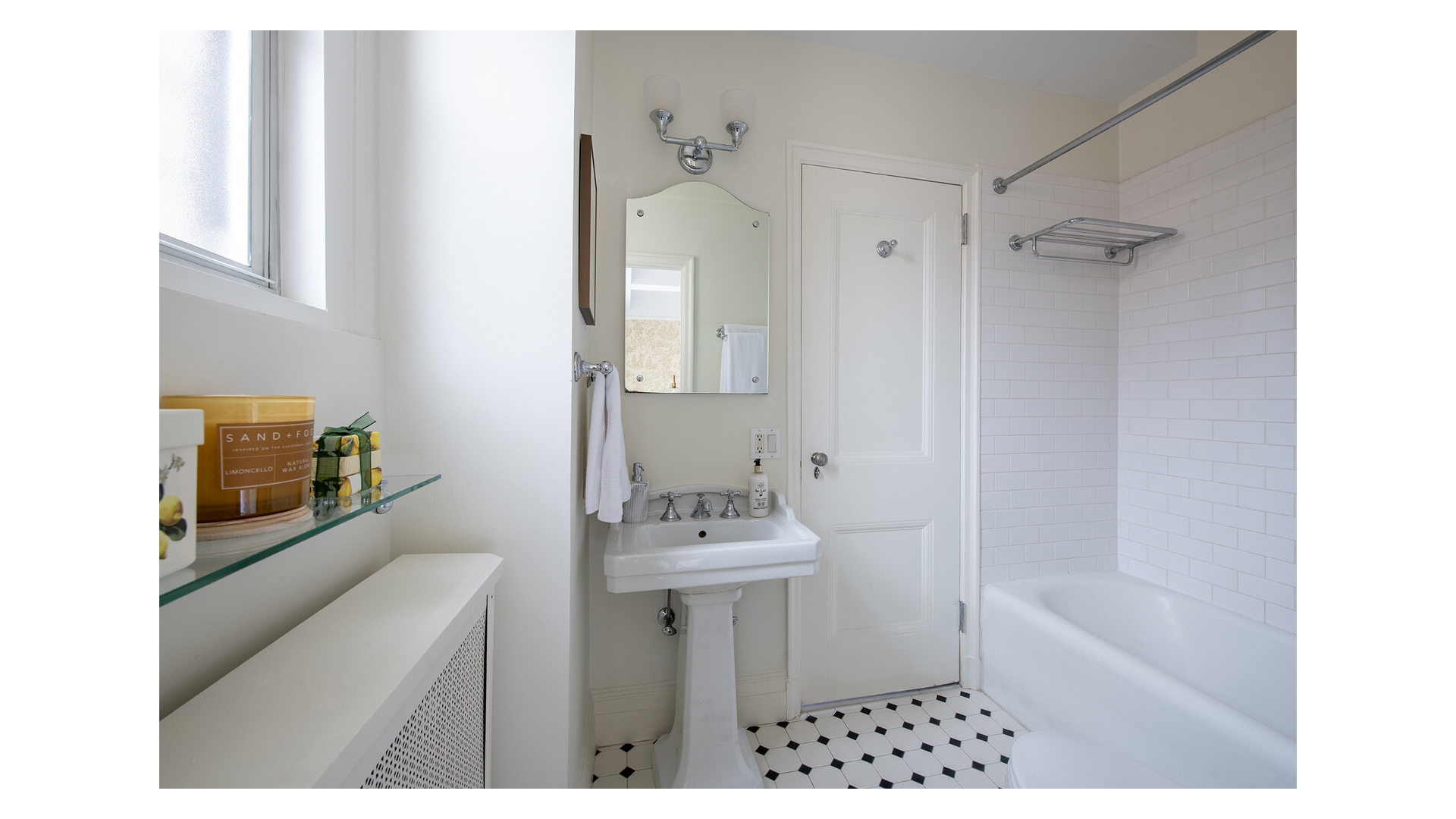 #12 photo, 155 E 72ND Street, 맨해튼 Lenox Hill , NY 10021